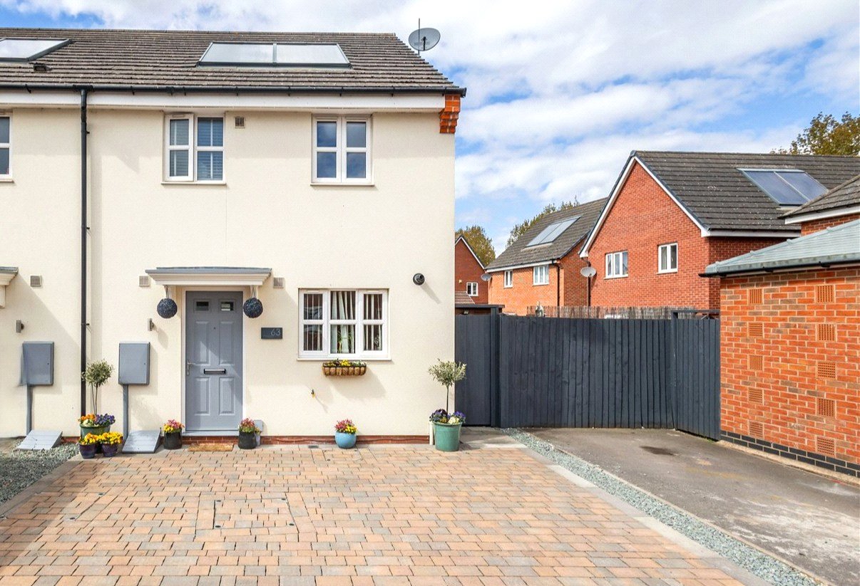 Oakworth Close, Hadley, Telford, TF1 - DB Roberts