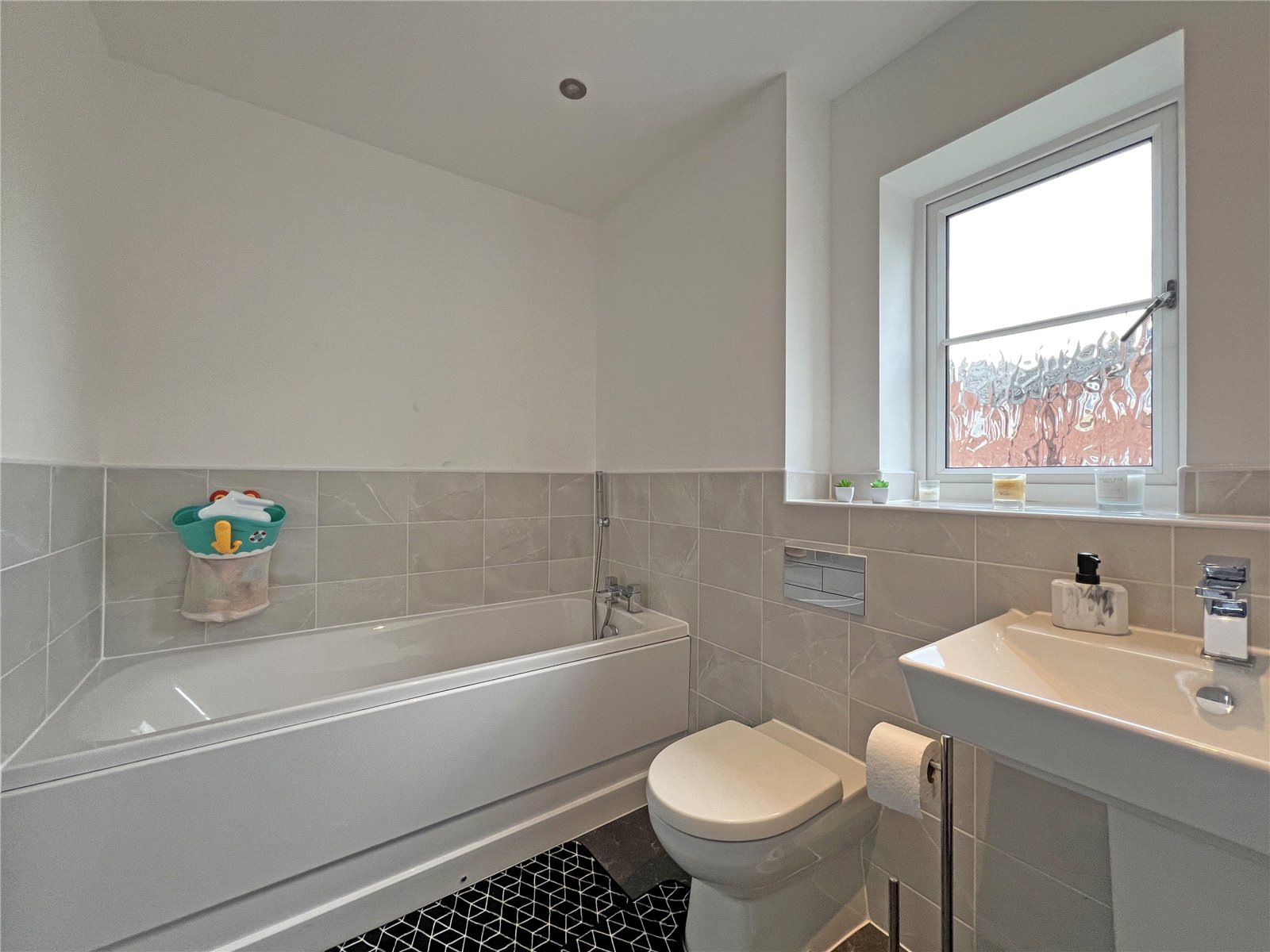 Waugh Drive, Wellington, Telford, TF1 - DB Roberts