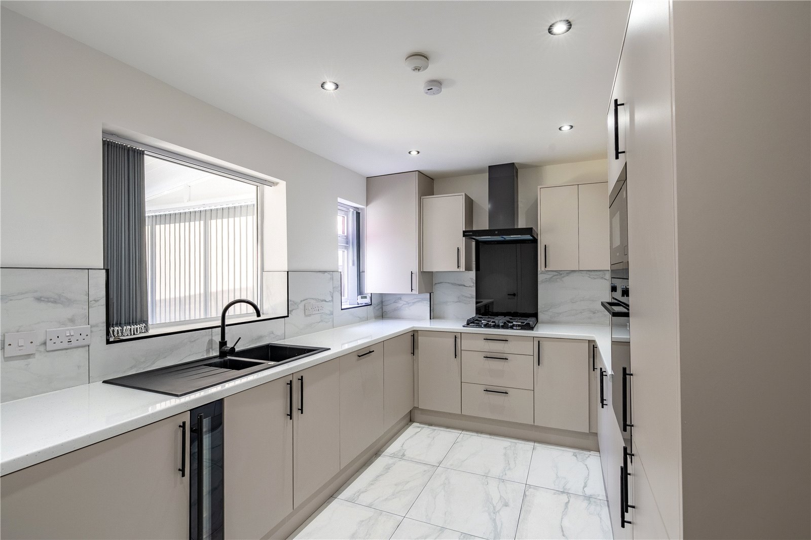 Simpson Road, Wolverhampton, West Midlands, WV10 - DB Roberts