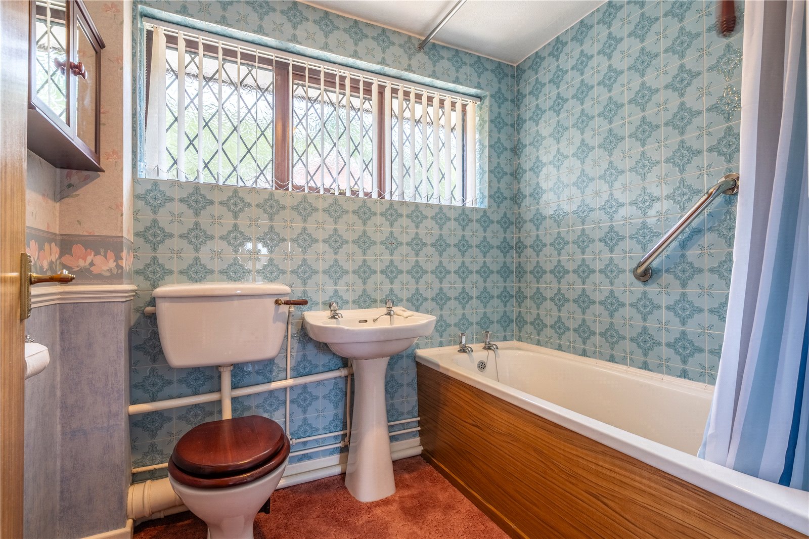 Northway, Sedgley, Wolverhampton, DY3 - DB Roberts