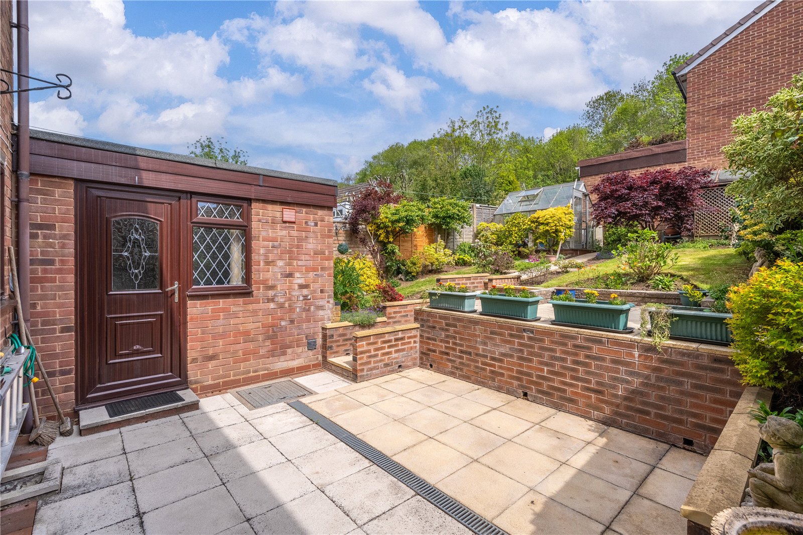Northway, Sedgley, Wolverhampton, DY3 - DB Roberts