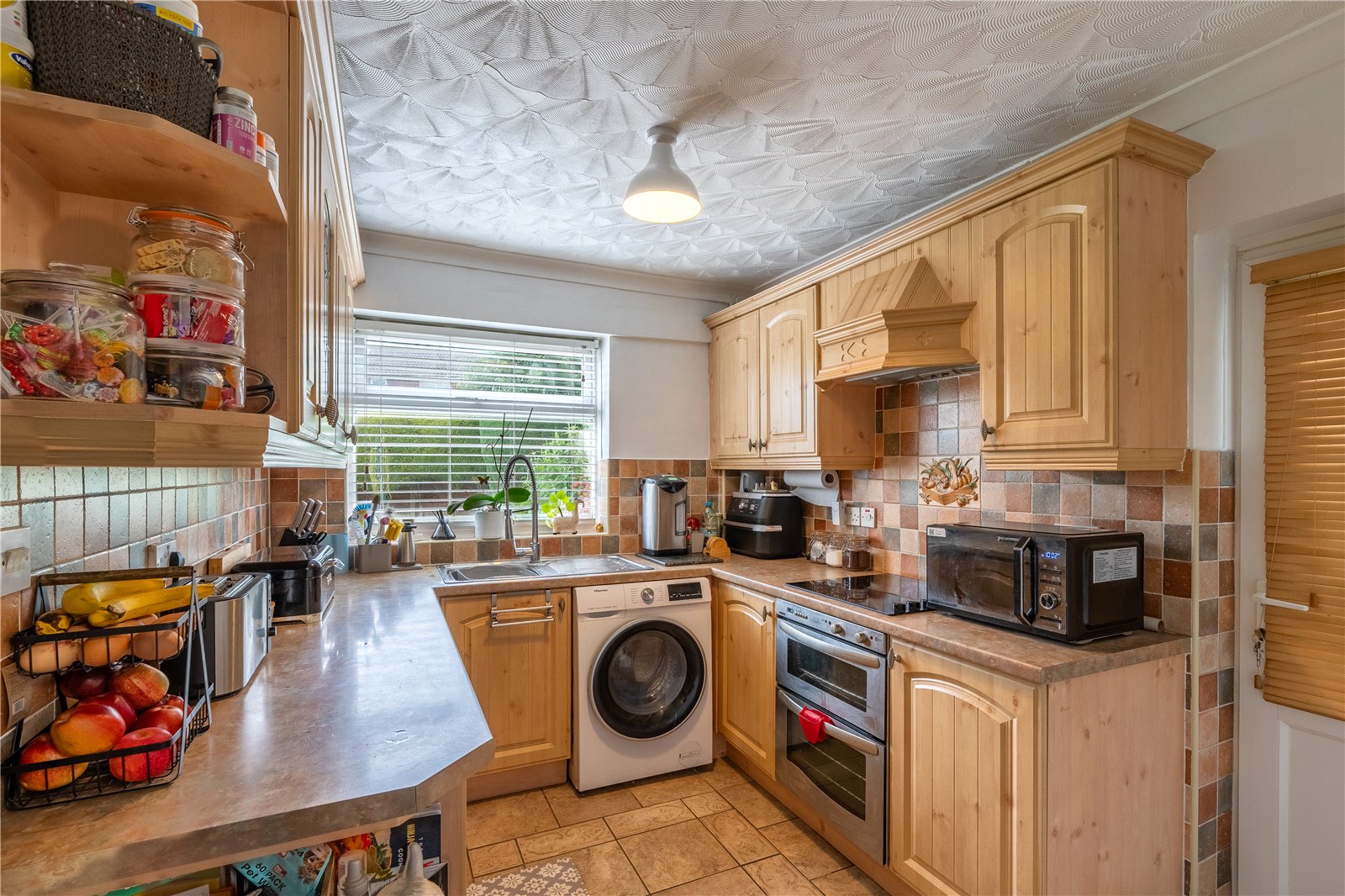 Brook House Lane, Featherstone, Wolverhampton, WV10 - DB Roberts