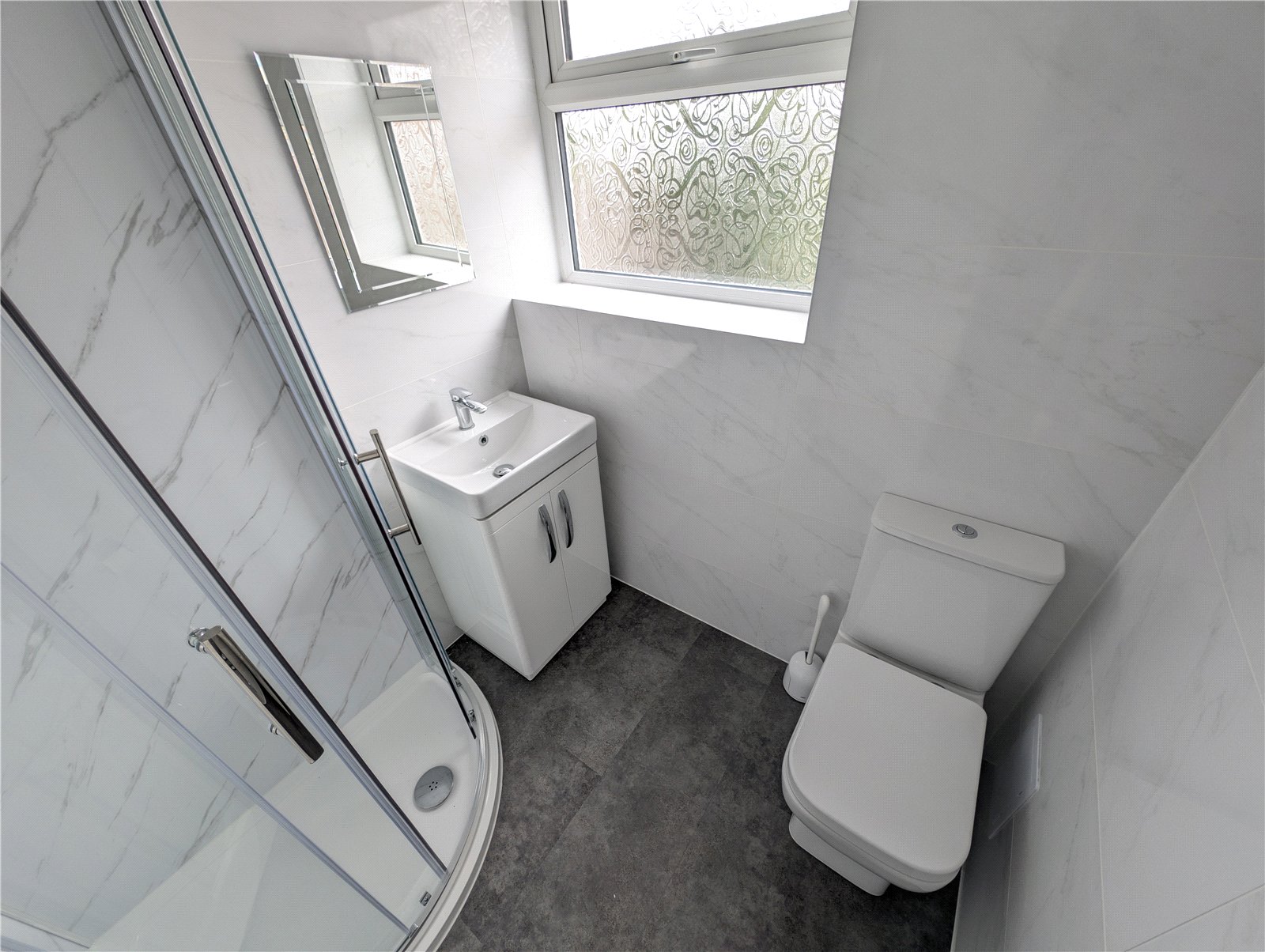 Parish Close, Dawley, Telford, TF4 - DB Roberts