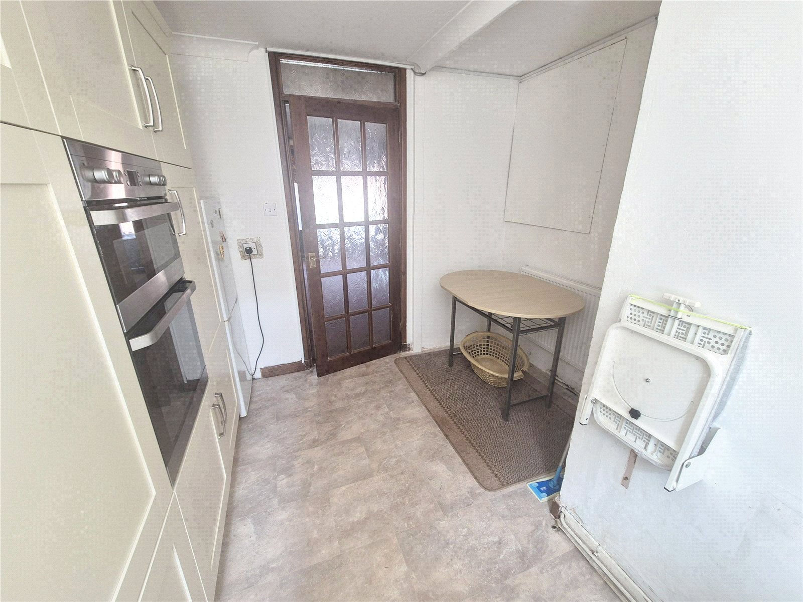 Roman Grove, St. Georges, Telford, TF2 - DB Roberts