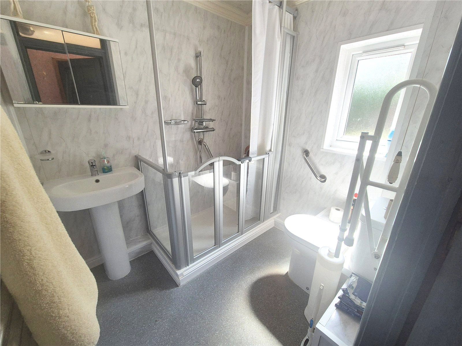 Roman Grove, St. Georges, Telford, TF2 - DB Roberts