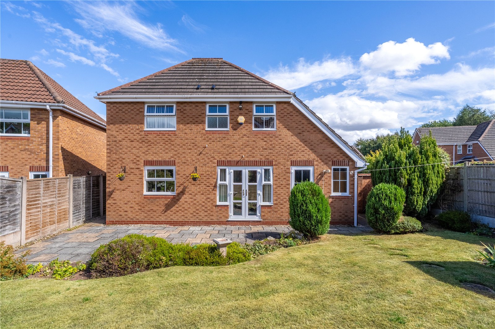 Swallowfield Close, Priorslee, Telford, TF2 - DB Roberts