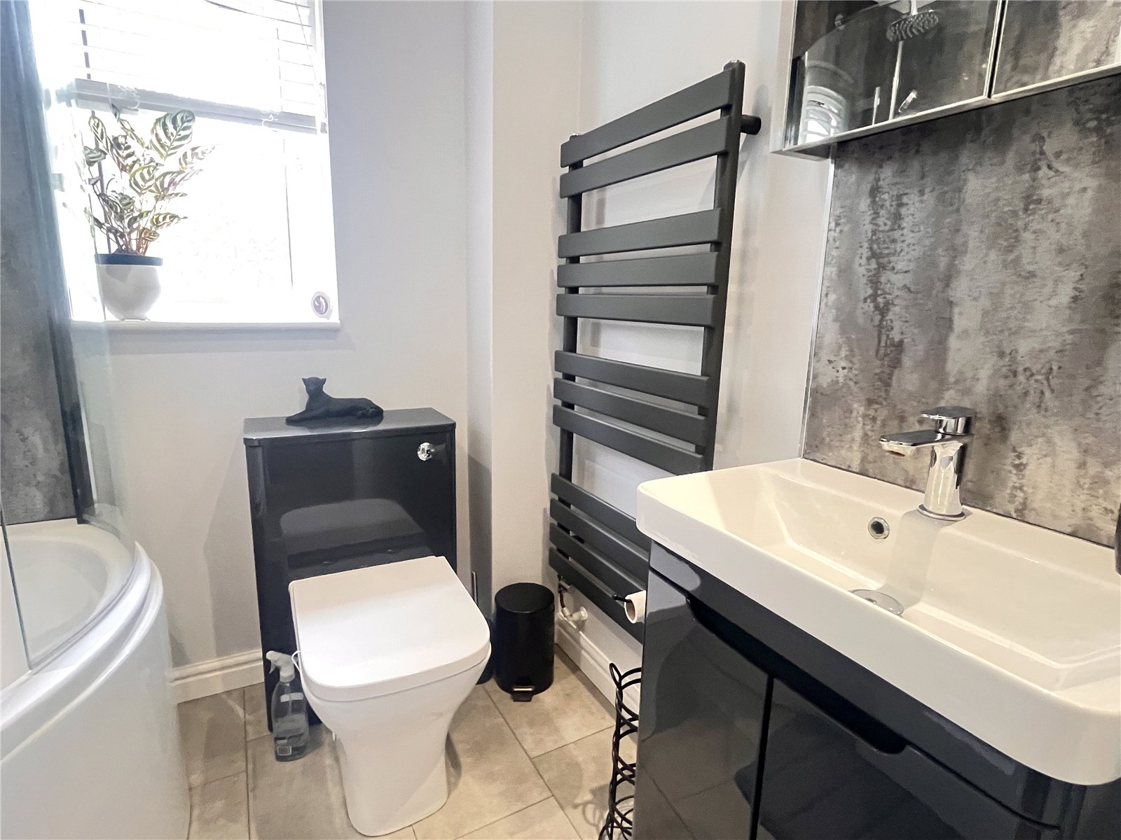 Greenfields Gardens, Greenfields, Shrewsbury, SY1 - DB Roberts