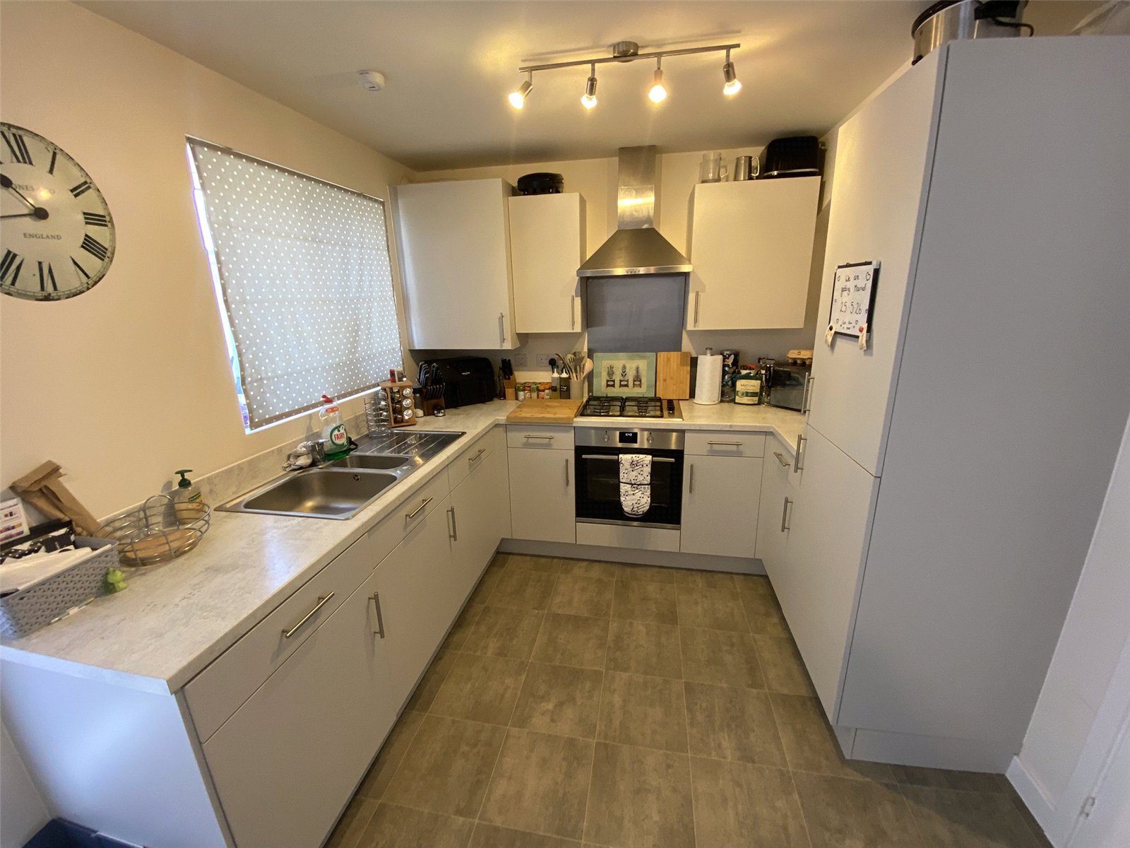 Brookes Avenue, Lawley, Telford, TF3 - DB Roberts