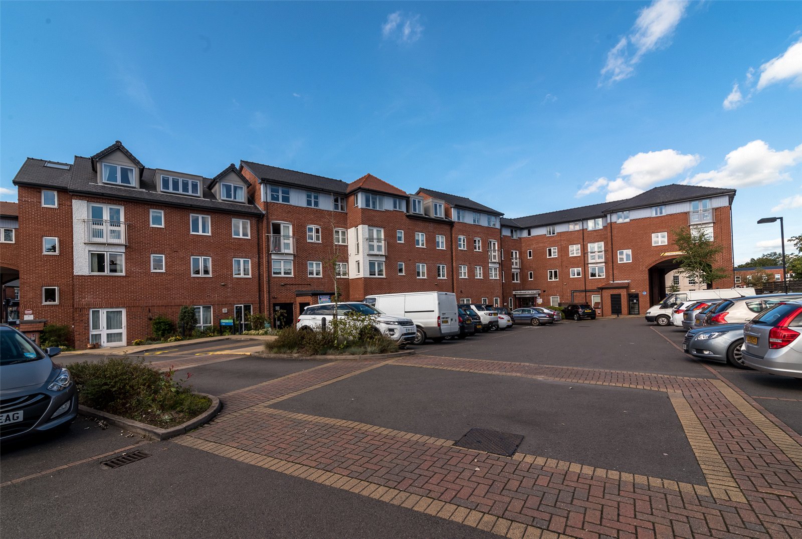 Wolverhampton Road, Forebridge, Stafford, ST17 - DB Roberts