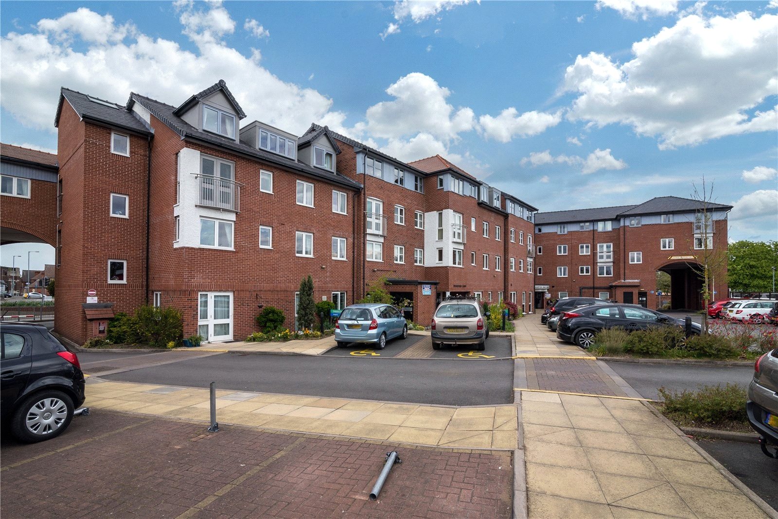 Wolverhampton Road, Forebridge, Stafford, ST17 - DB Roberts