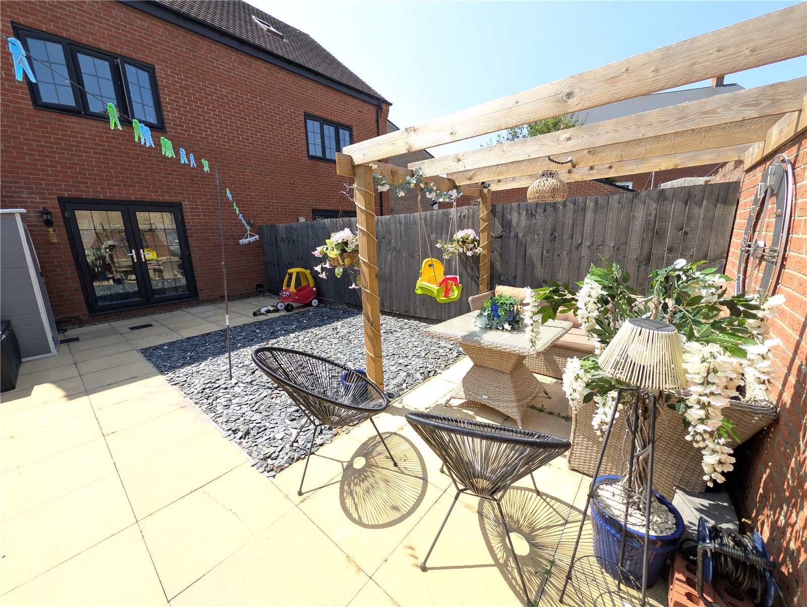 Kiln Close, Lightmoor, Telford, TF4 - DB Roberts