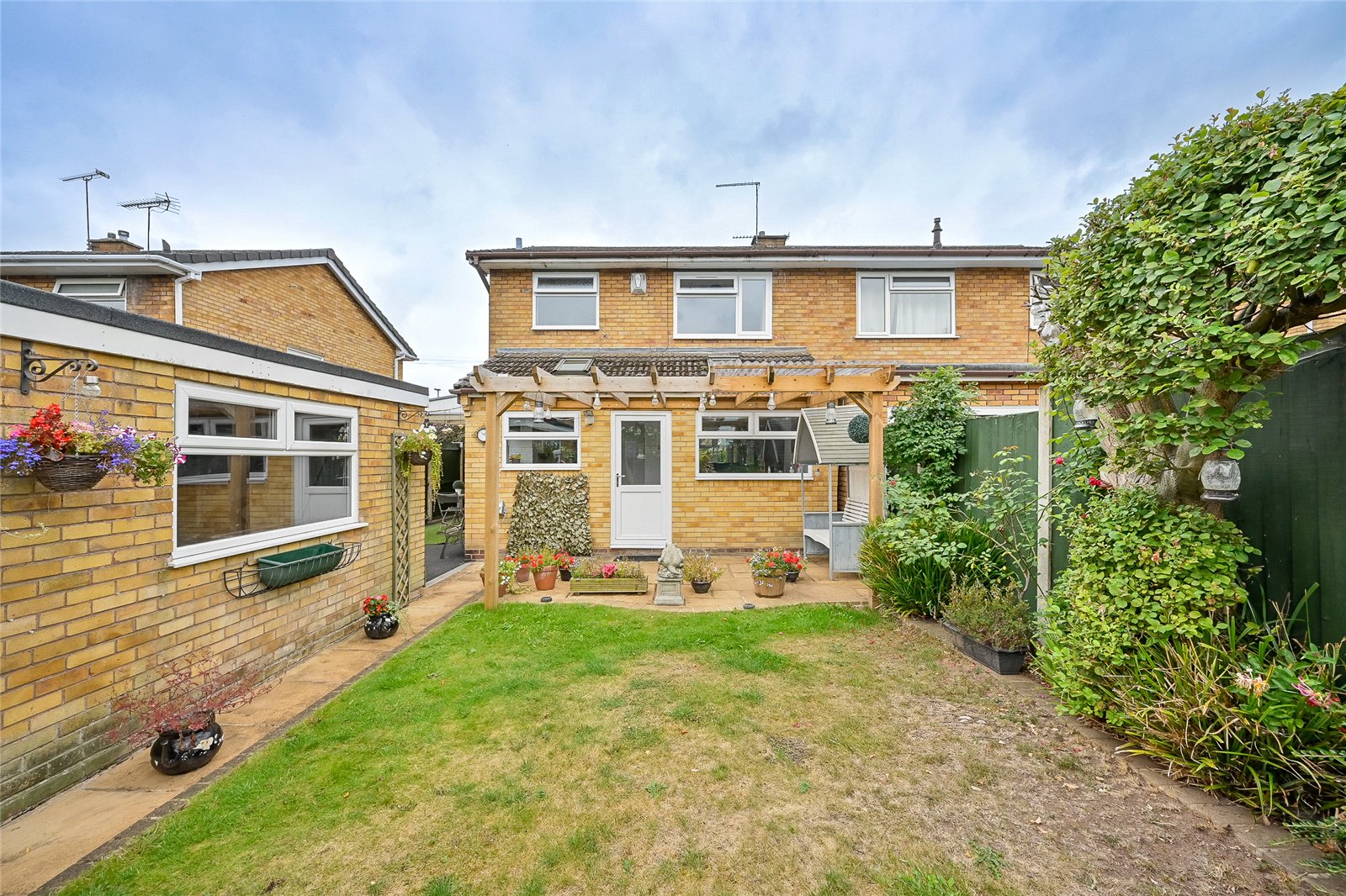 Carder Avenue, Trinity Fields, Stafford, ST16 - DB Roberts