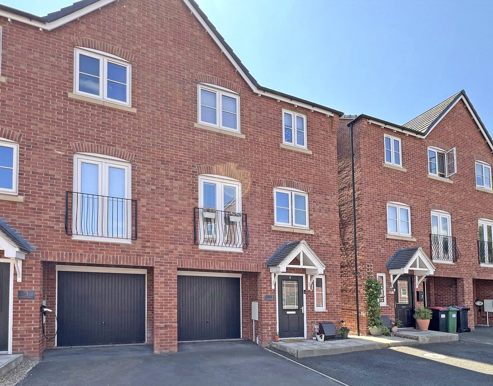 Waugh Drive, Wellington, Telford, TF1 - DB Roberts