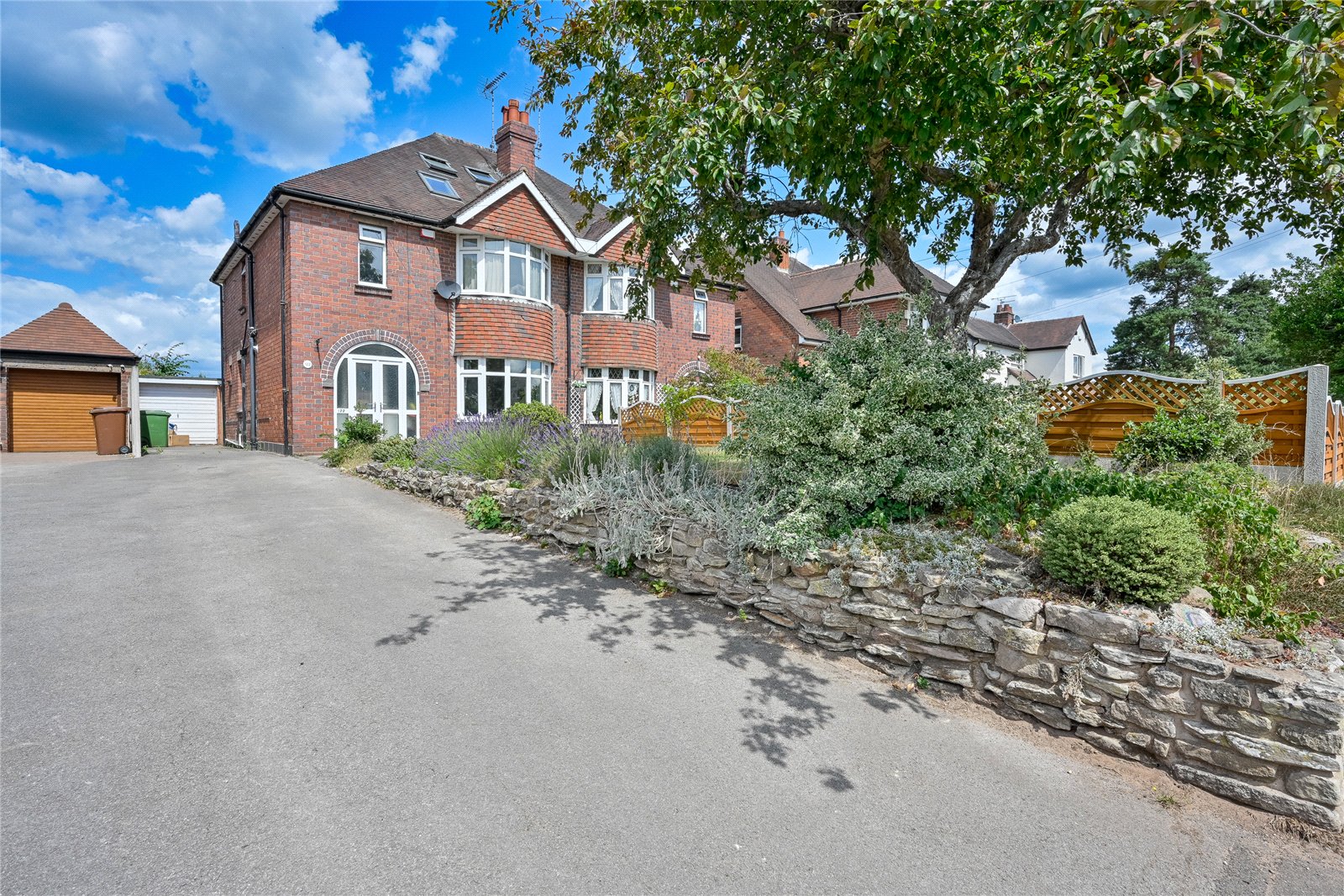 Silkmore Lane, Stafford, Staffordshire, ST17 - DB Roberts