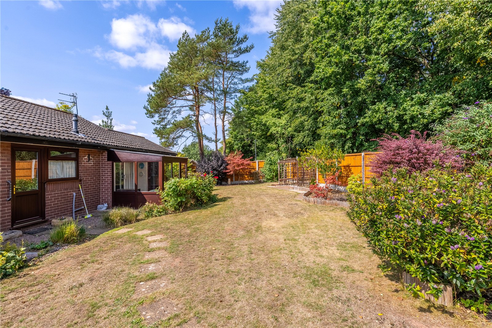 Carnoustie Drive, Sutton Hill, Telford, TF7 - DB Roberts