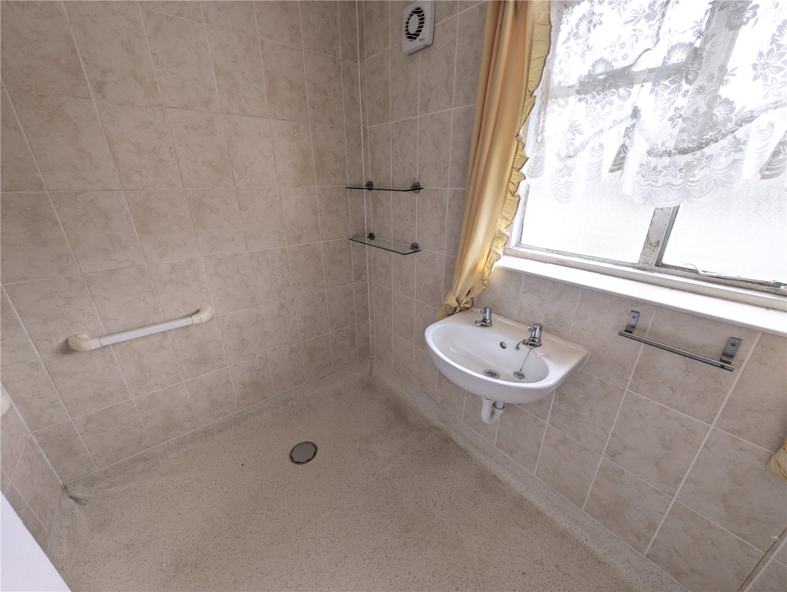 Crescent Road, Hadley, Telford, TF1 - DB Roberts