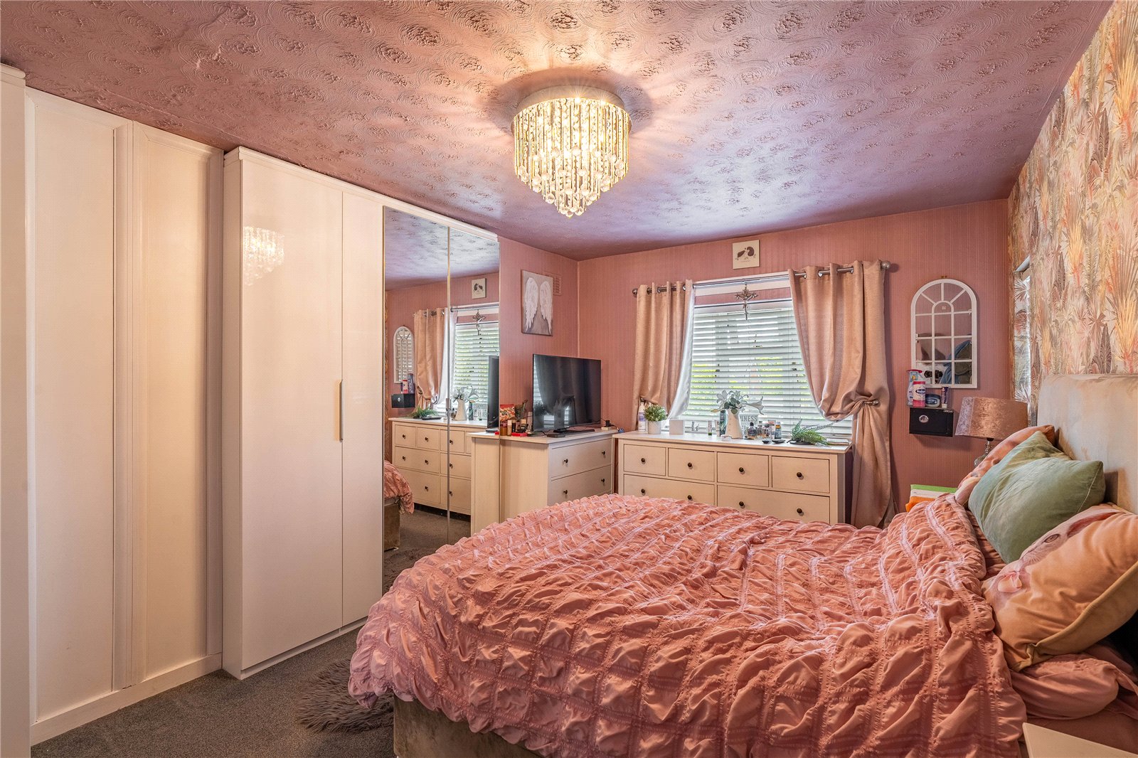Wrekin Drive, Donnington, Telford, TF2 - DB Roberts