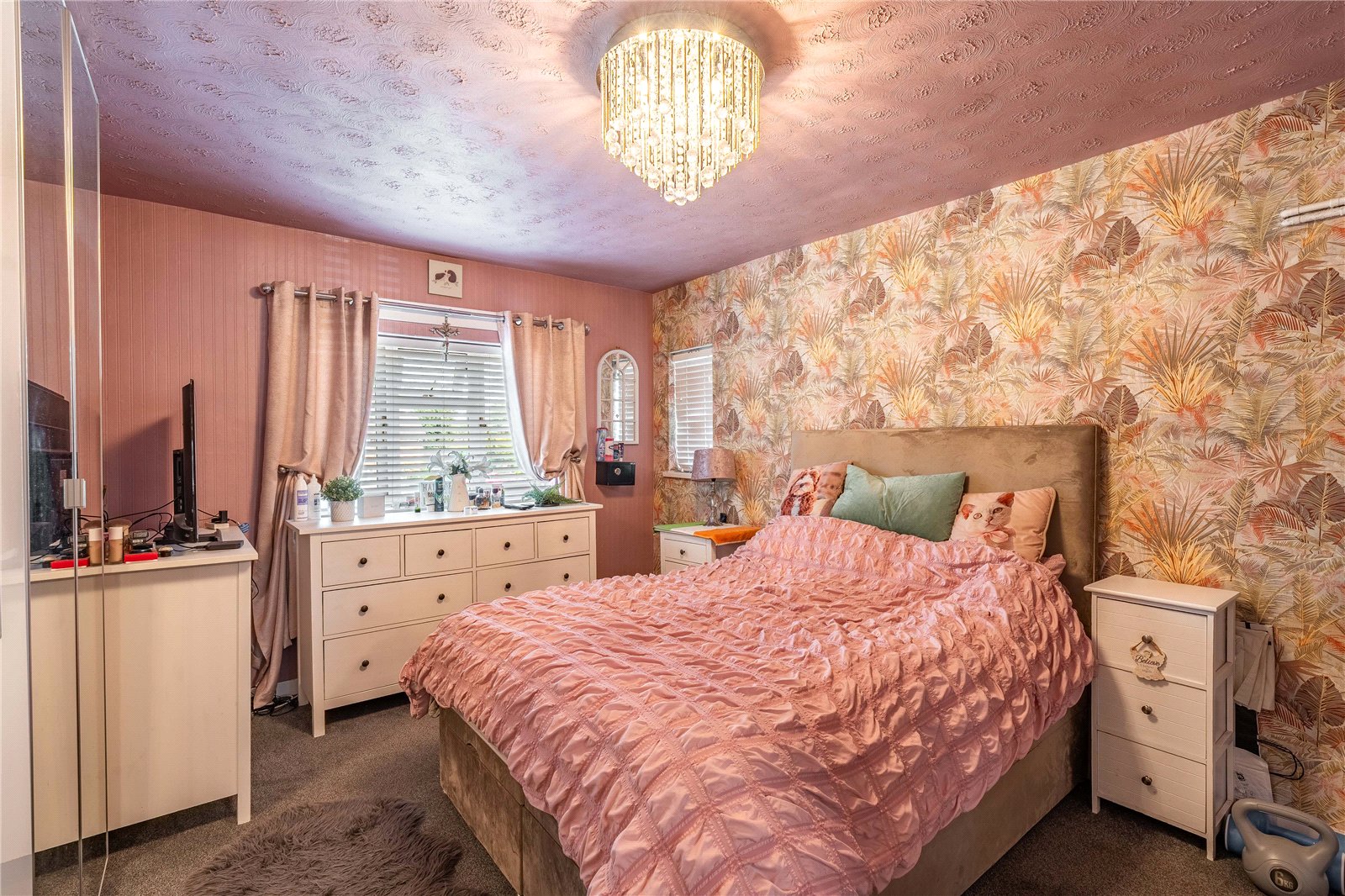 Wrekin Drive, Donnington, Telford, TF2 - DB Roberts