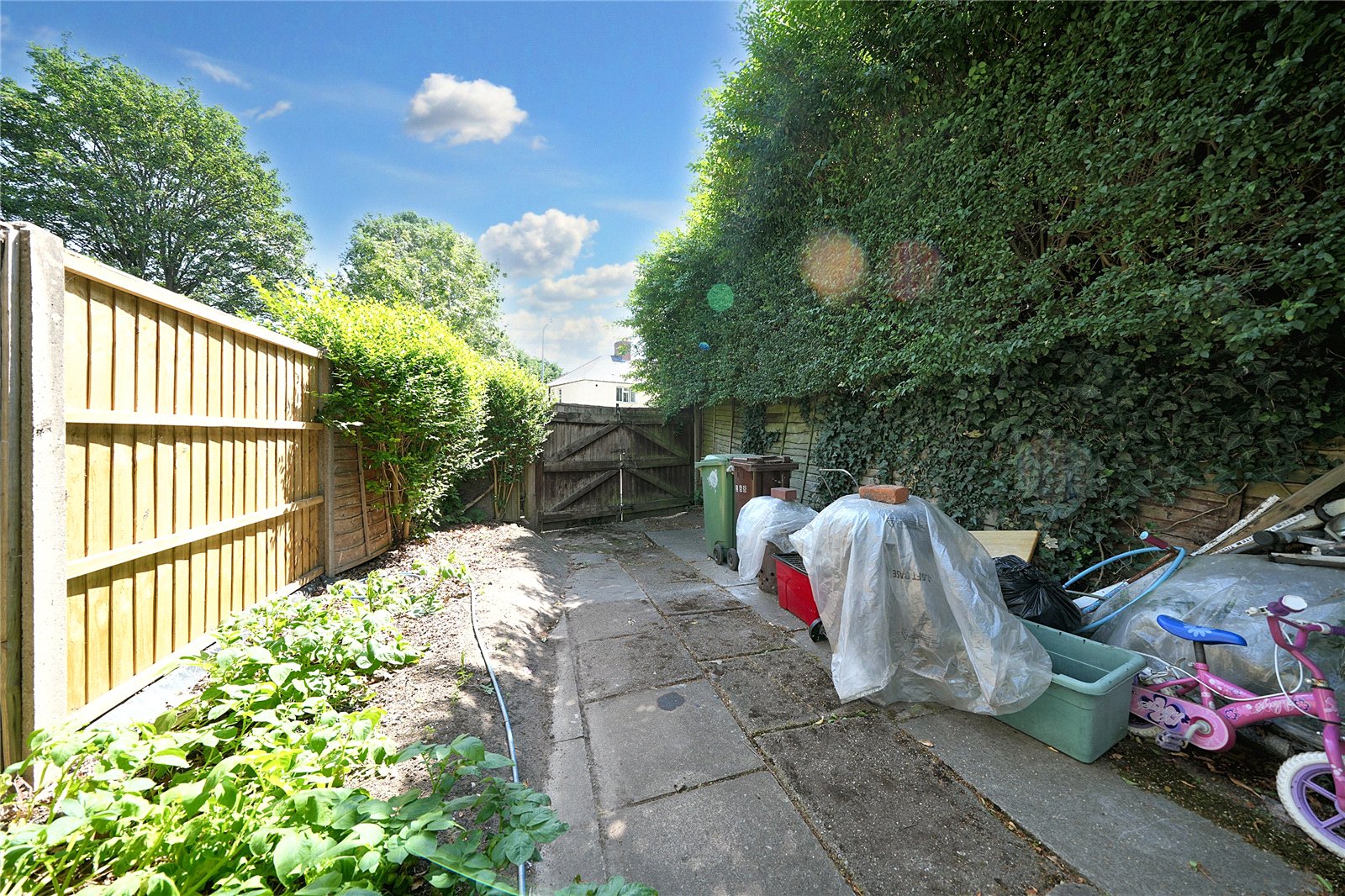 First Avenue, Bushbury, Wolverhampton, WV10 - DB Roberts