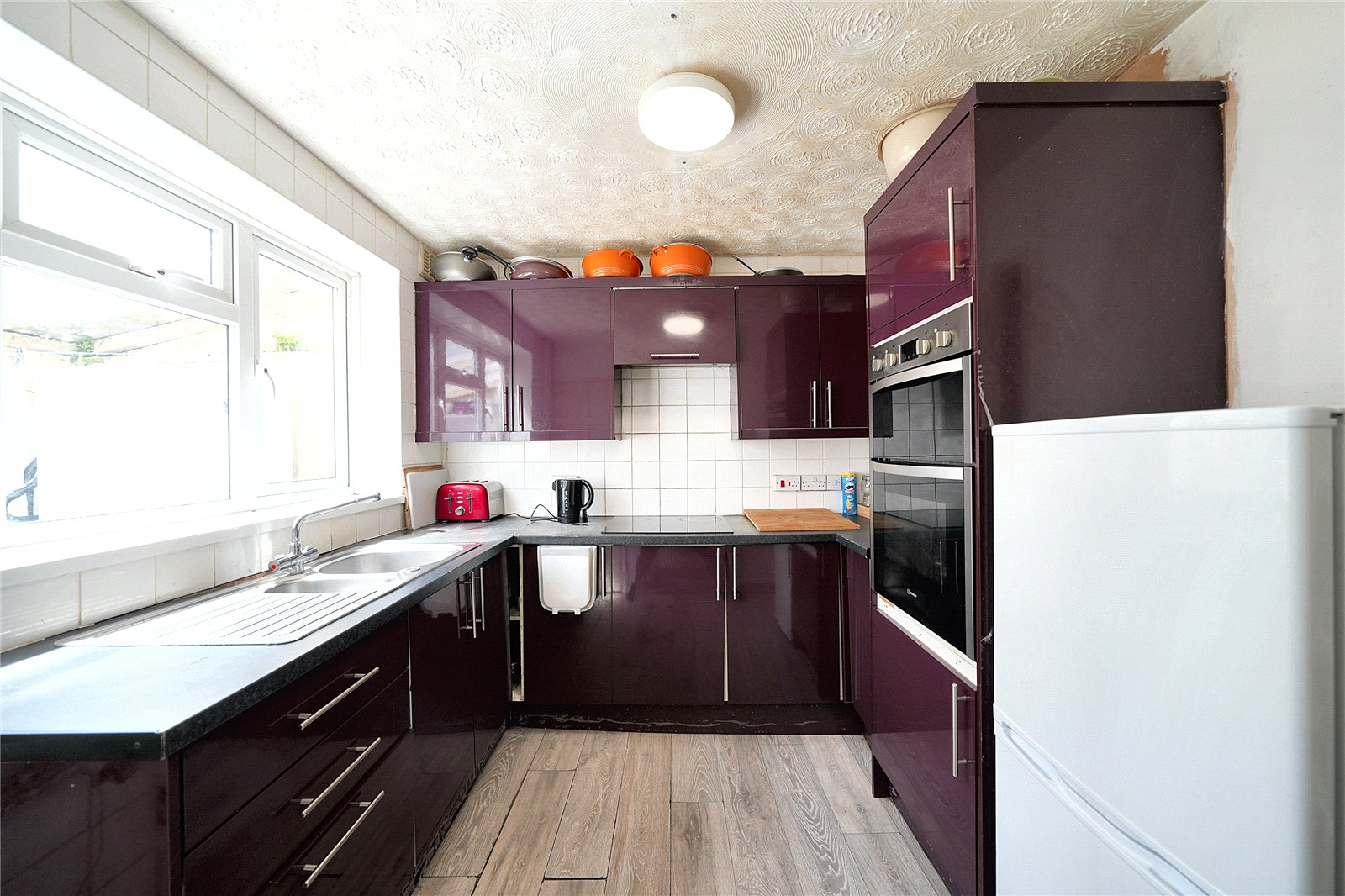 First Avenue, Bushbury, Wolverhampton, WV10 - DB Roberts