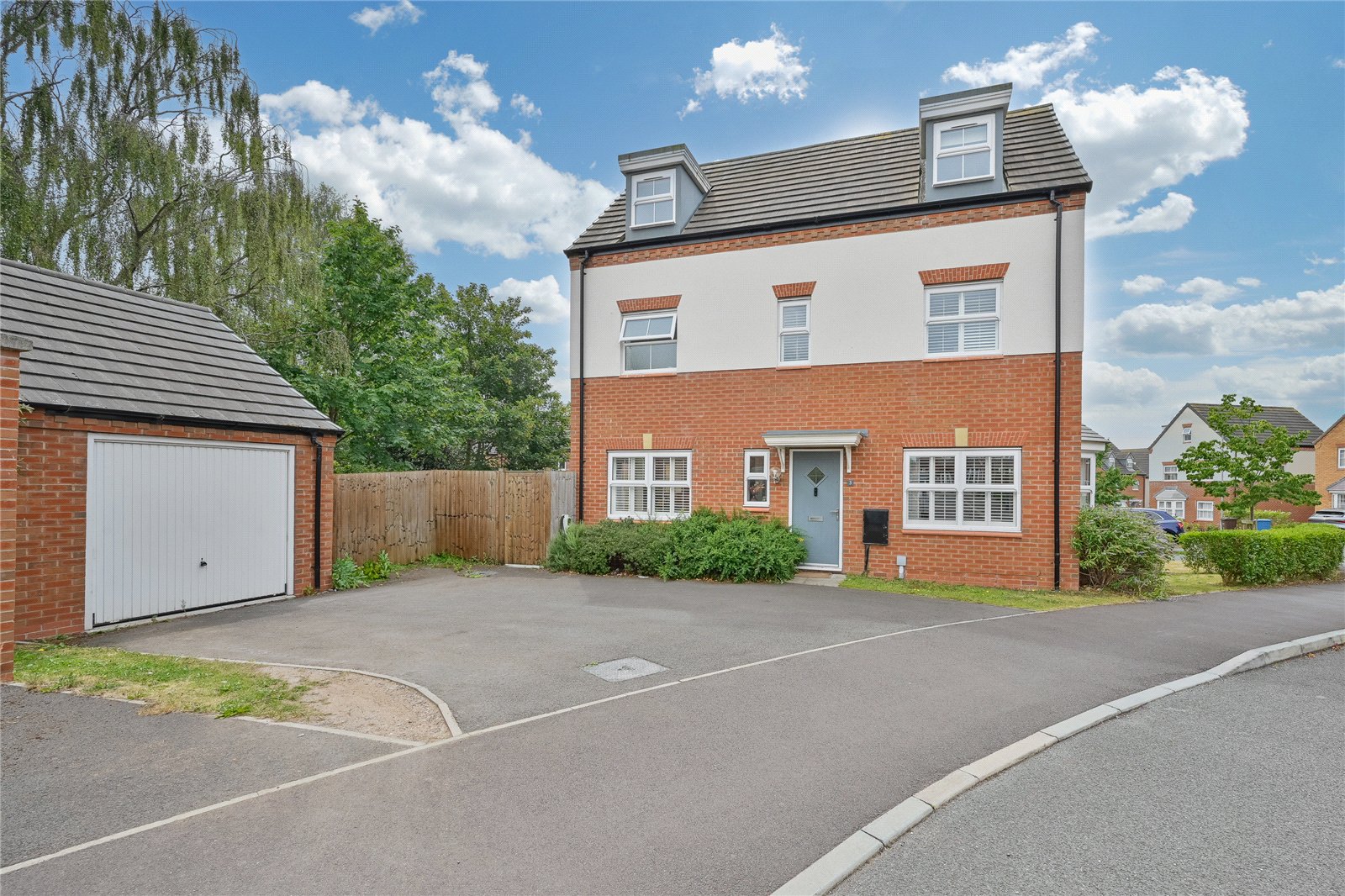 Teal Walk, Doxey, Stafford, ST16 - DB Roberts