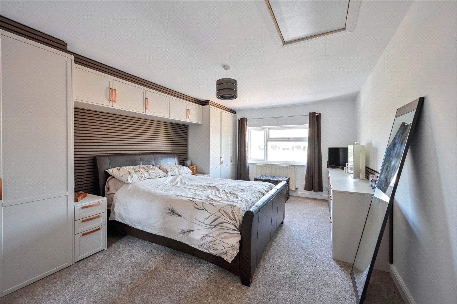 Mendip Avenue, Weeping Cross, Stafford, ST17 - DB Roberts
