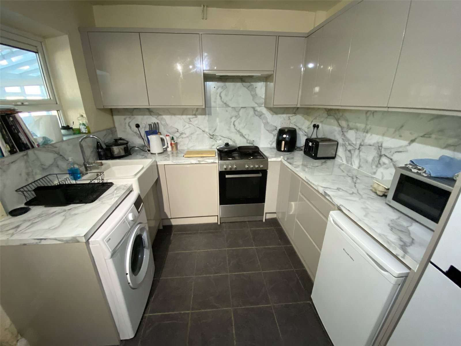 West Avenue, Donnington, Telford, TF2 - DB Roberts