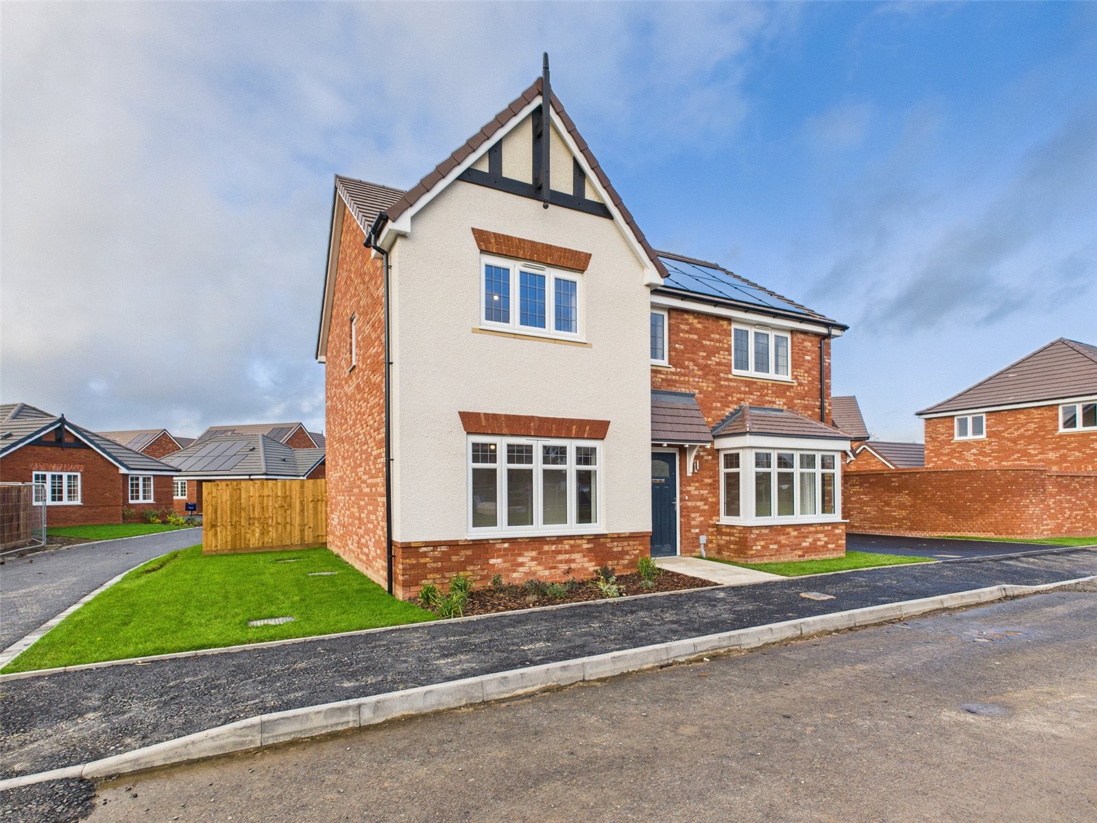 Willow Rise, Bomere Heath, Shrewsbury, SY4 - DB Roberts