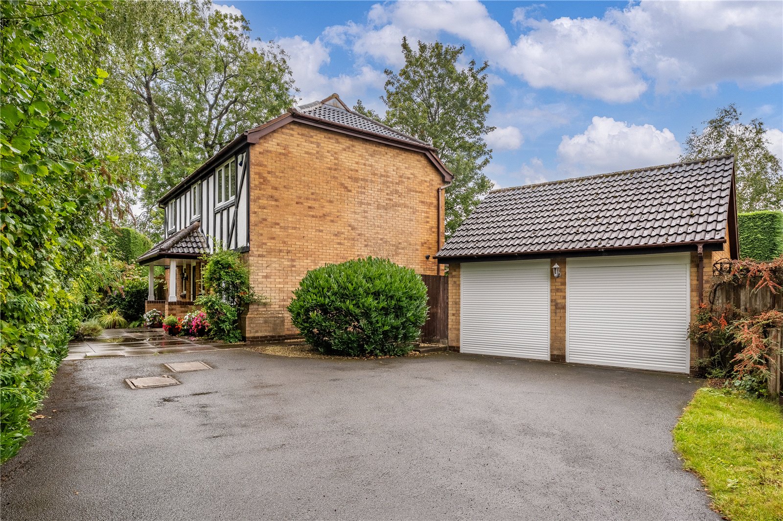 Pavilion Grove, St. Georges, Telford, TF2 - DB Roberts