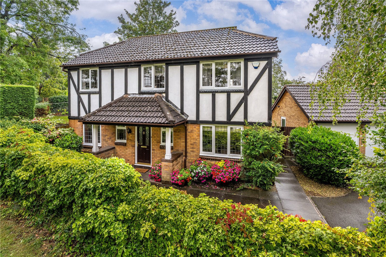 Pavilion Grove, St. Georges, Telford, TF2 - DB Roberts