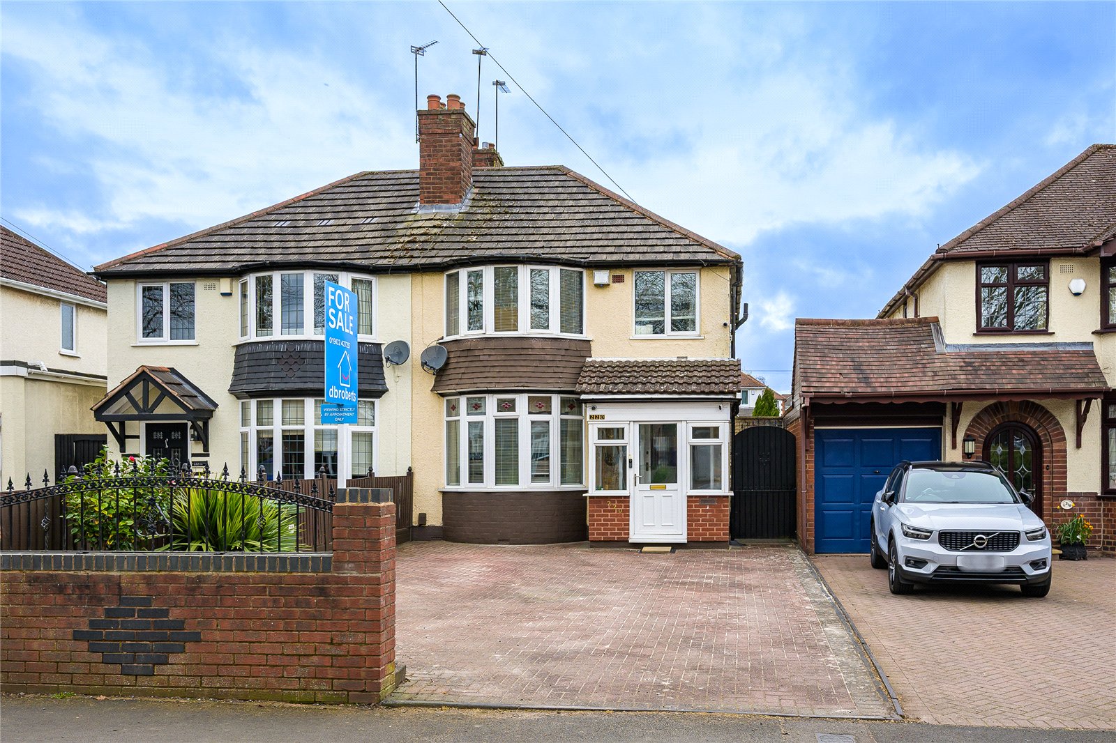 Warstones Road, Penn, Wolverhampton, WV4 - DB Roberts