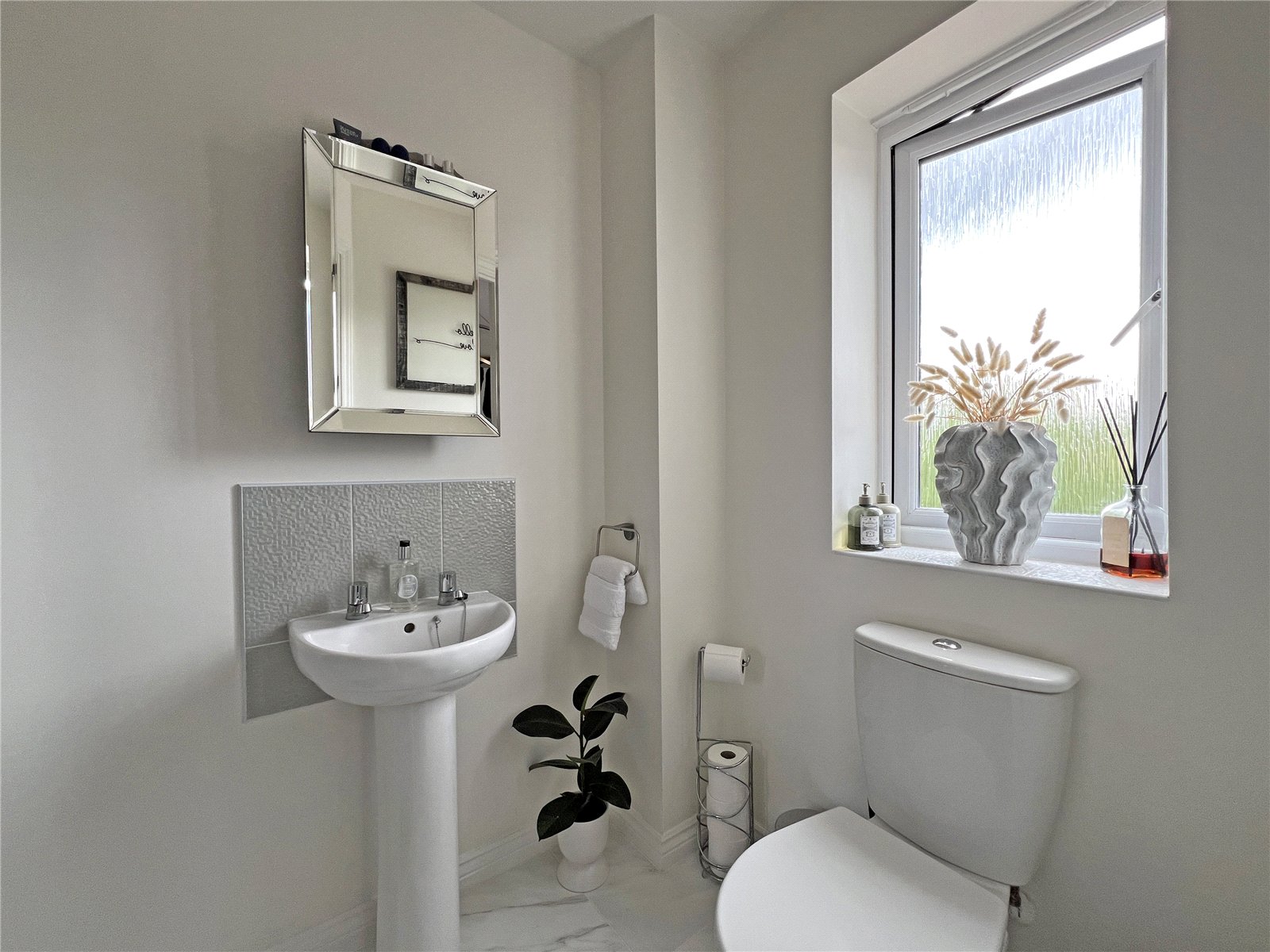 Pantulf Close, Lawley, Telford, TF3 - DB Roberts