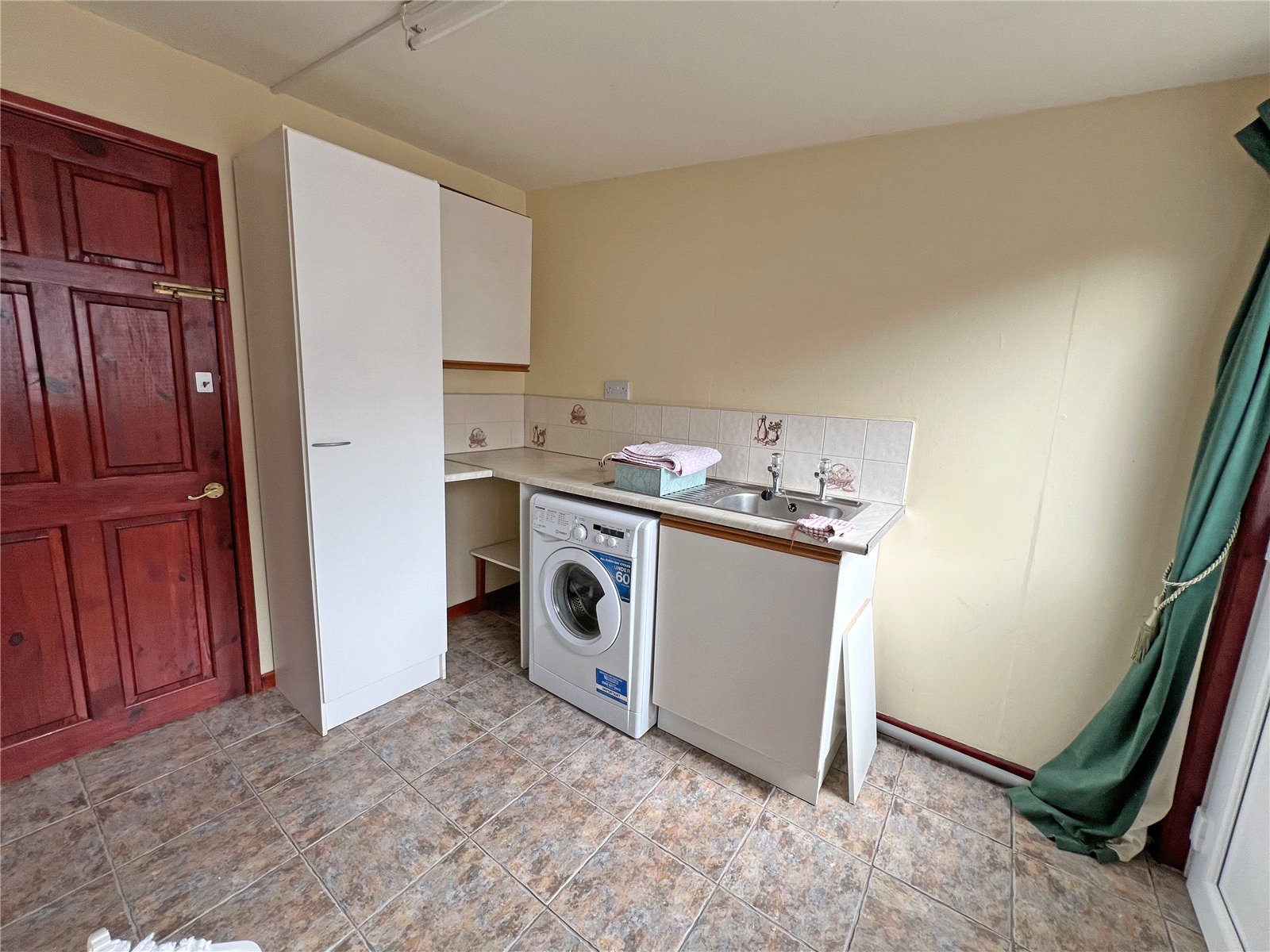 Trenleigh Gardens, Trench, Telford, TF2 - DB Roberts