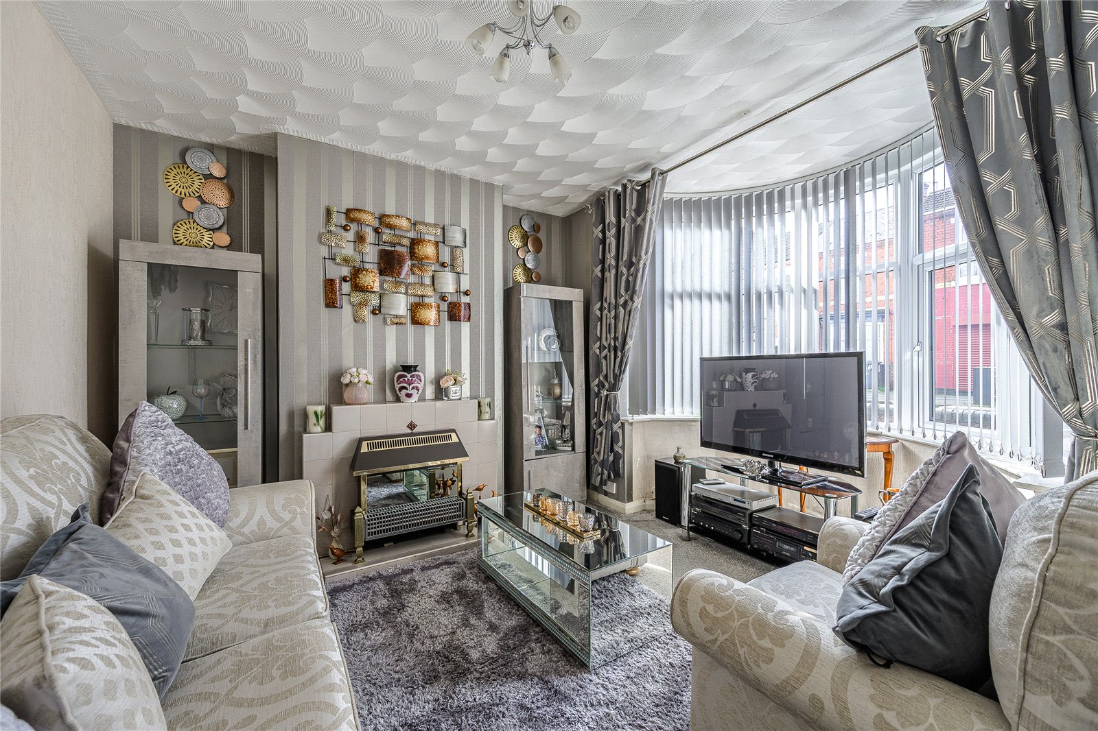 Springfield Road, Park Village, Wolverhampton, WV10 - DB Roberts