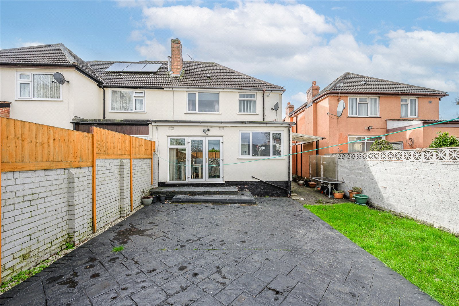 Springfield Road, Park Village, Wolverhampton, WV10 - DB Roberts