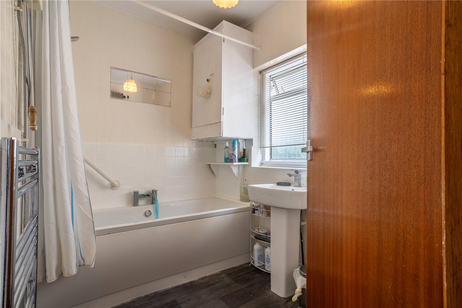 Lynton Avenue, Claregate/Aldersley, Wolverhampton, WV6 - DB Roberts