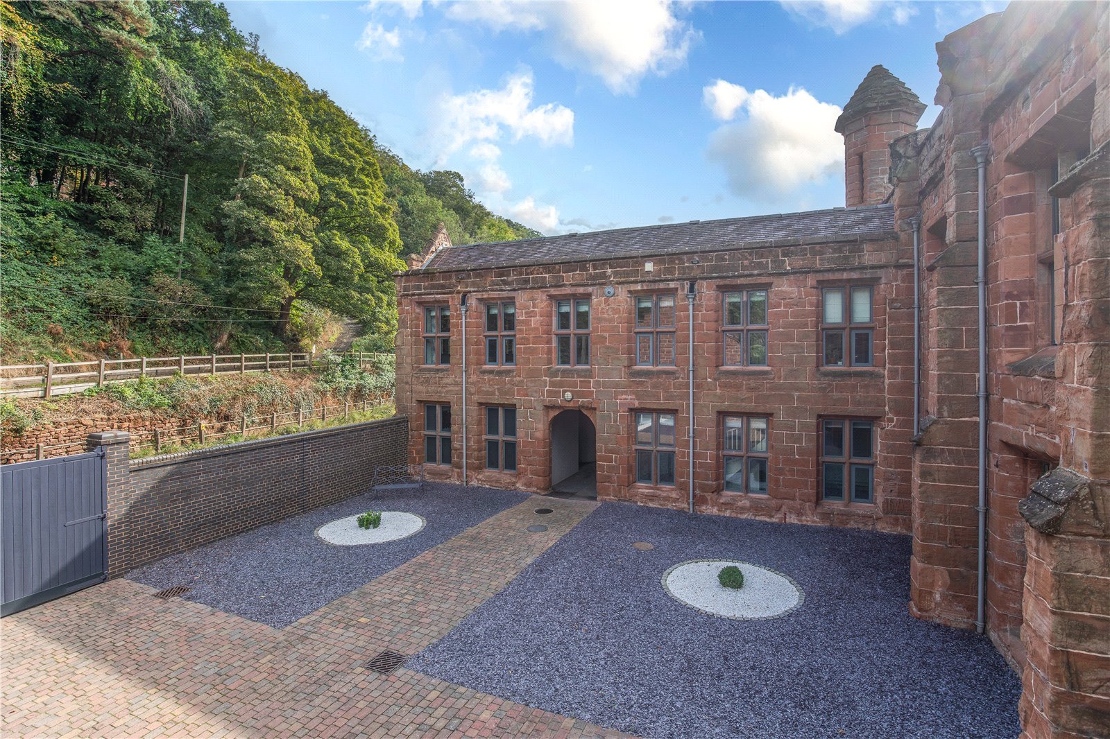 Fort Pendlestone, Telford Road, Bridgnorth, WV15 - DB Roberts