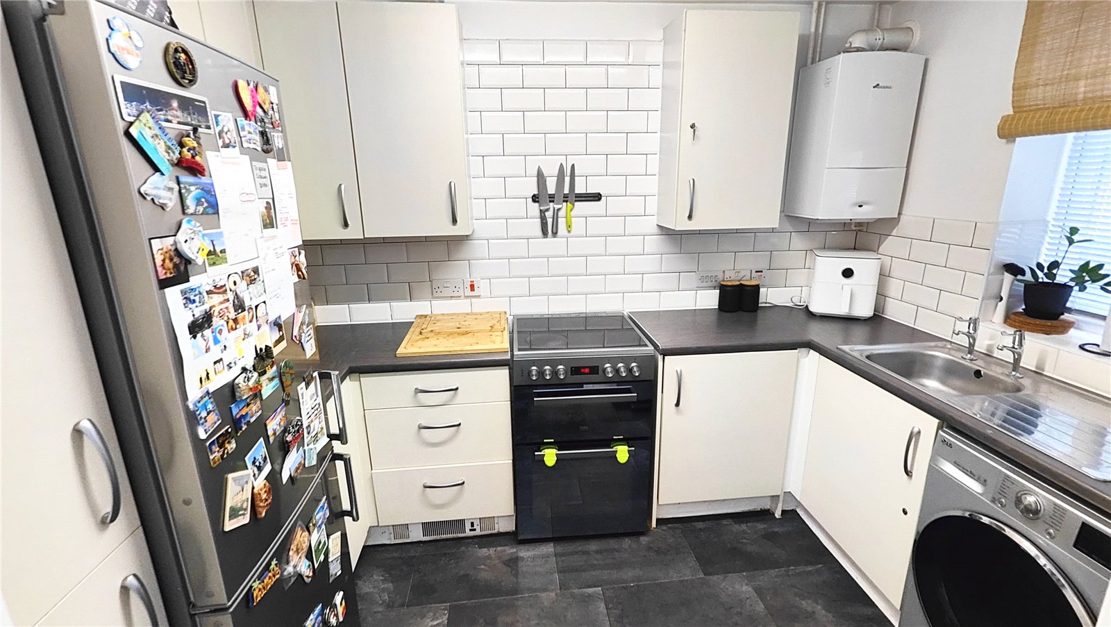 Tellus Row, Vineyard Road, Wellington, TF1 - DB Roberts