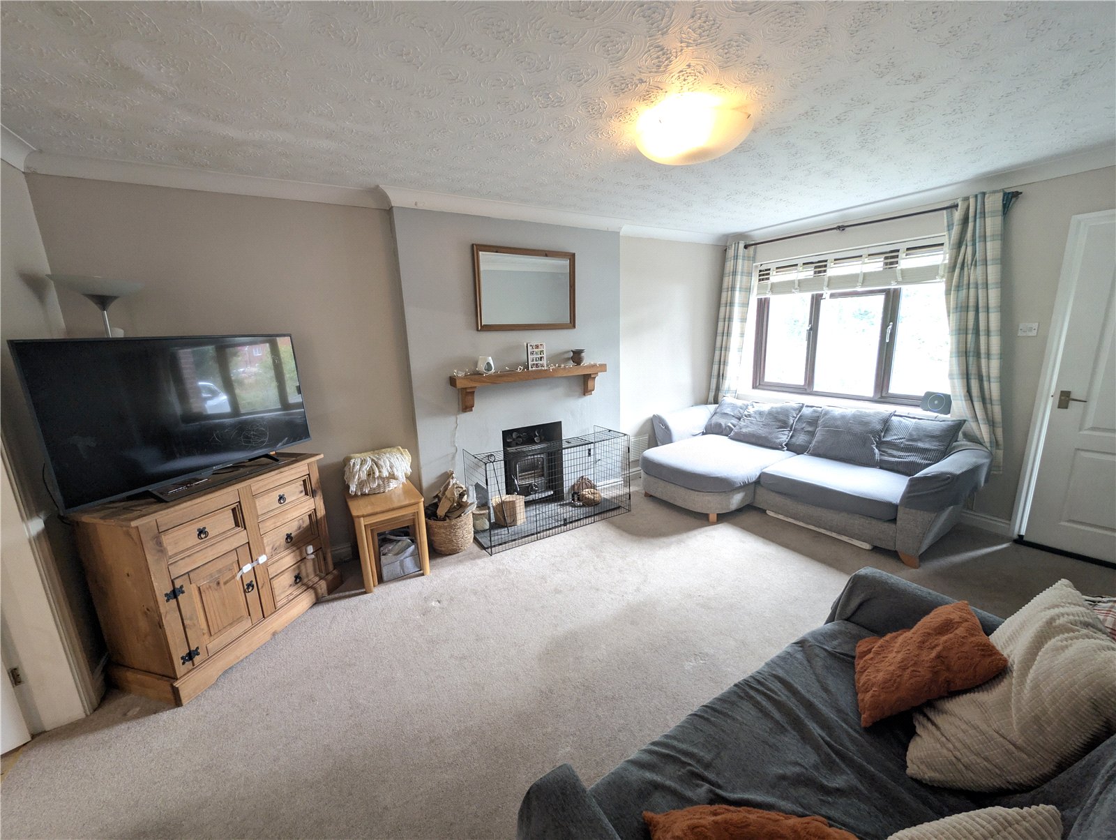 McCormick Drive, Shawbirch, Telford, TF1 - DB Roberts
