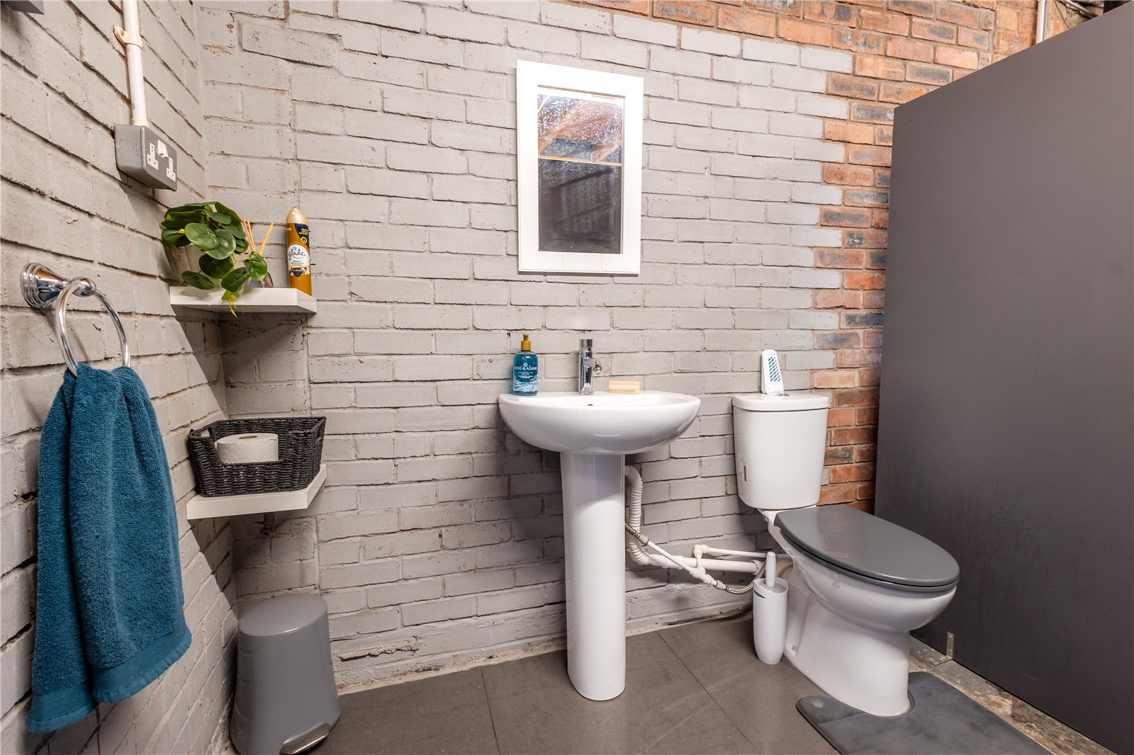 Preston Grove, Trench, Telford, TF2 - DB Roberts