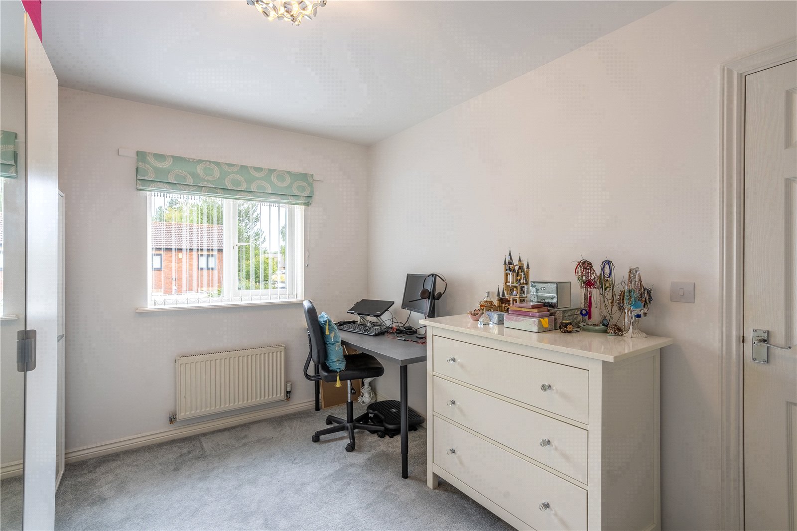 Davenport Drive, Admaston, Telford, TF5 - DB Roberts