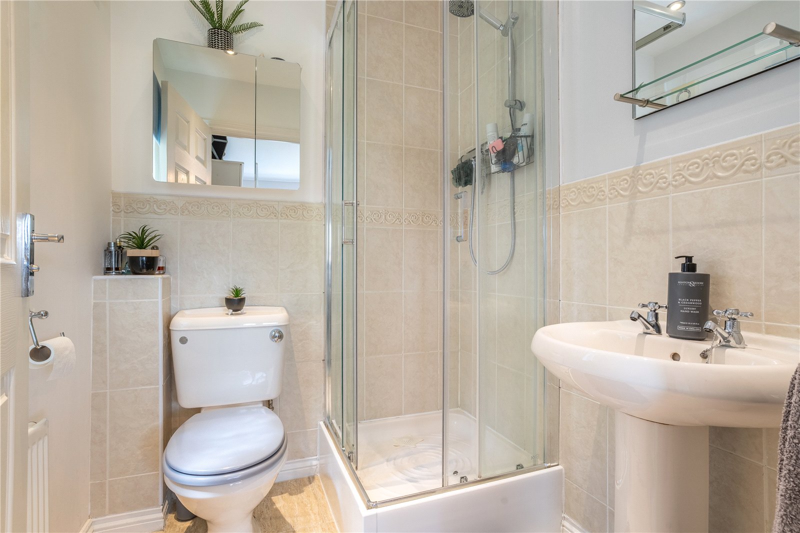 Davenport Drive, Admaston, Telford, TF5 - DB Roberts