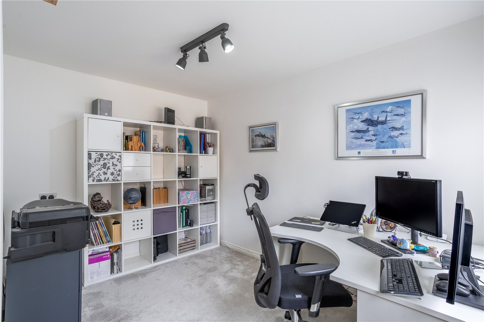 Davenport Drive, Admaston, Telford, TF5 - DB Roberts