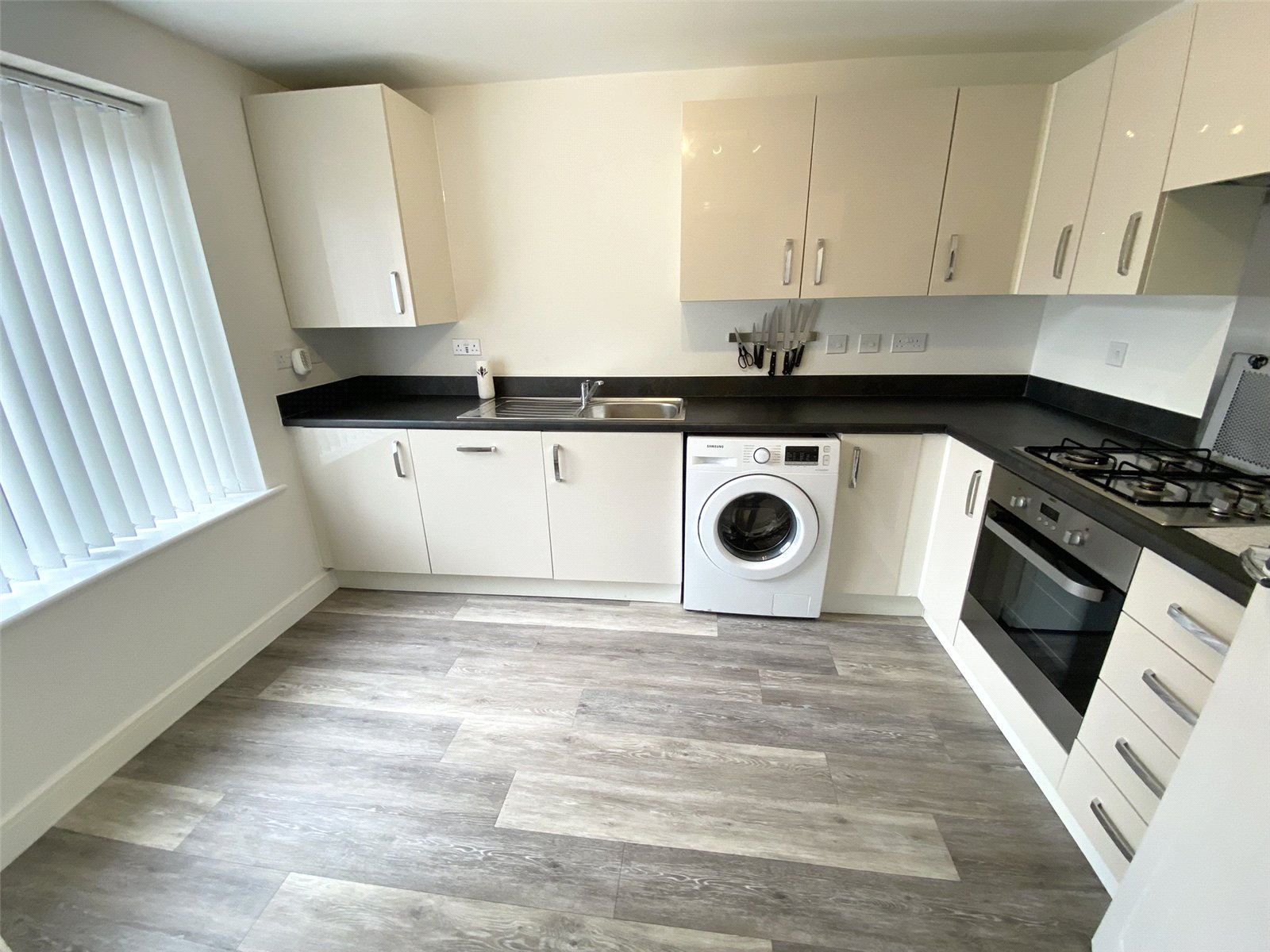 Booth Crescent, Lawley, Telford, TF3 - DB Roberts