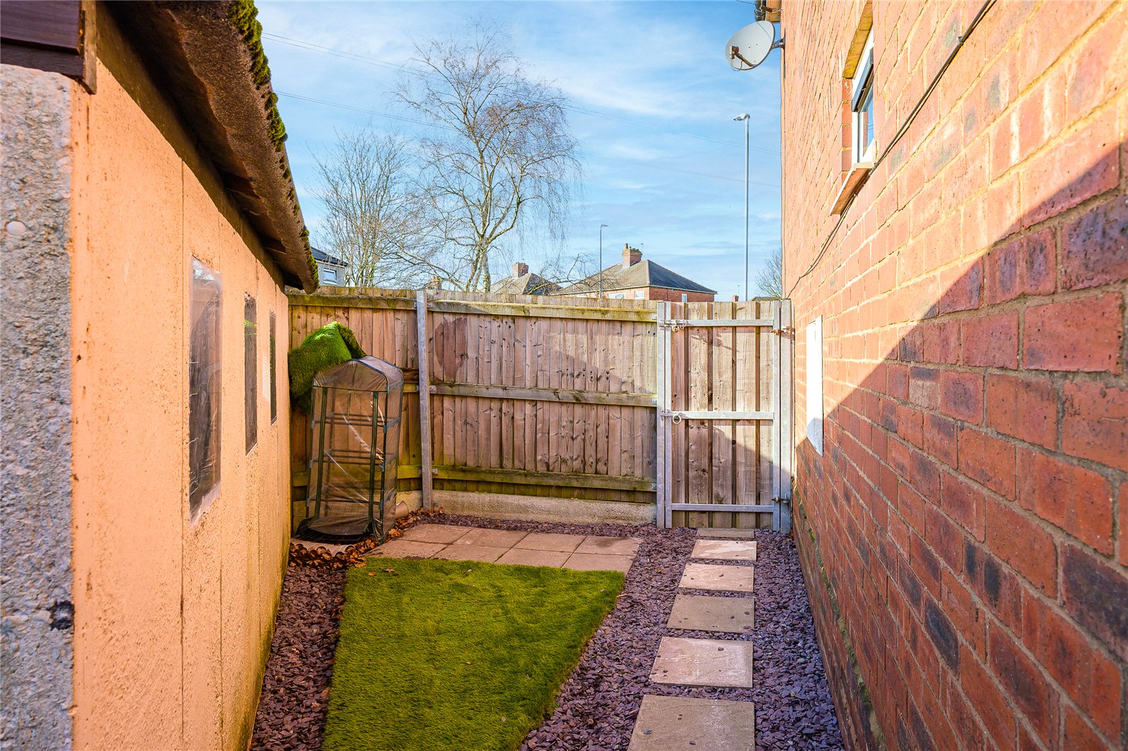 Keats Grove, The Scotlands, Wolverhampton, WV10 - DB Roberts