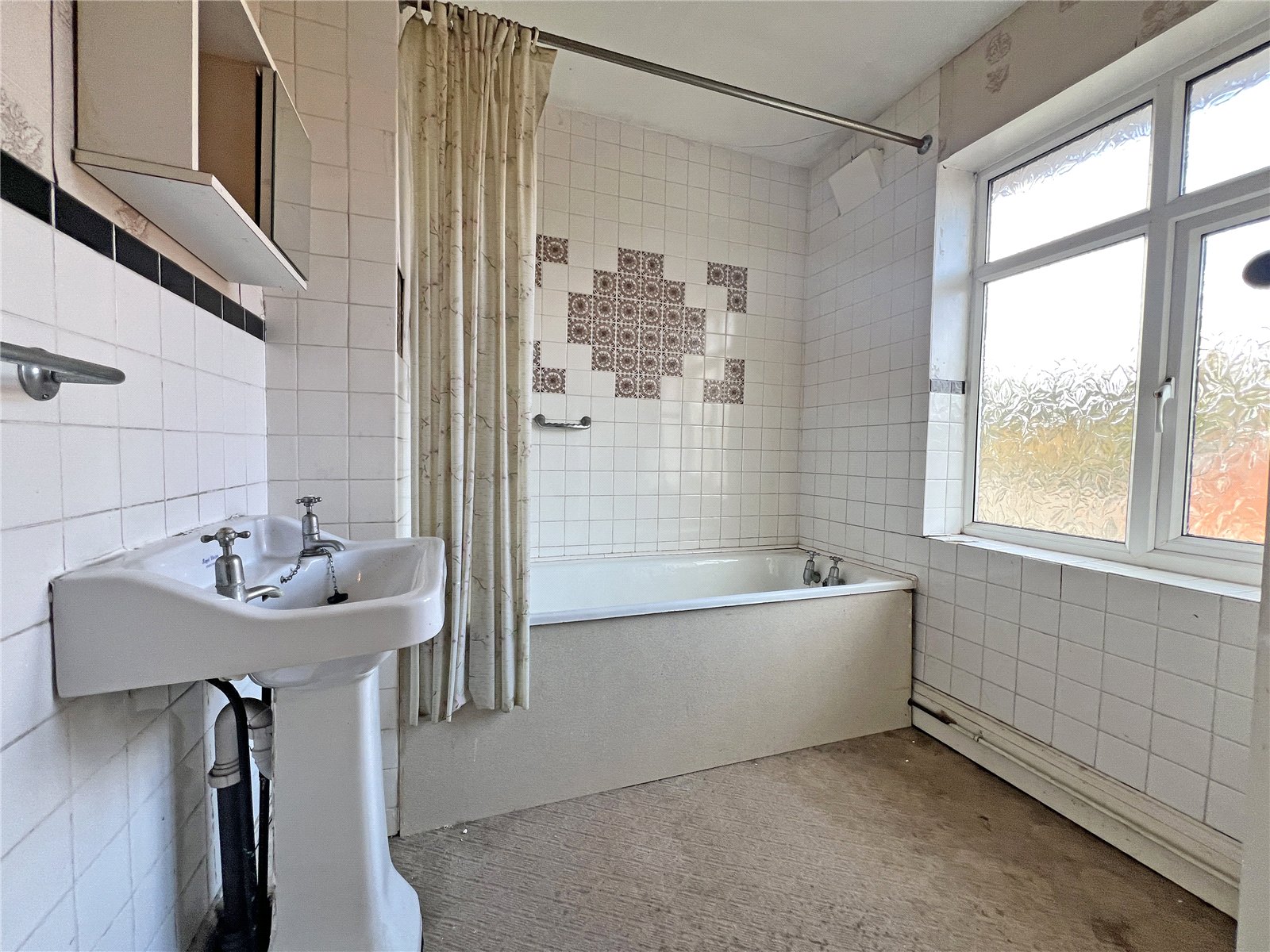 Bridle Road, Madeley, Telford, TF7 - DB Roberts