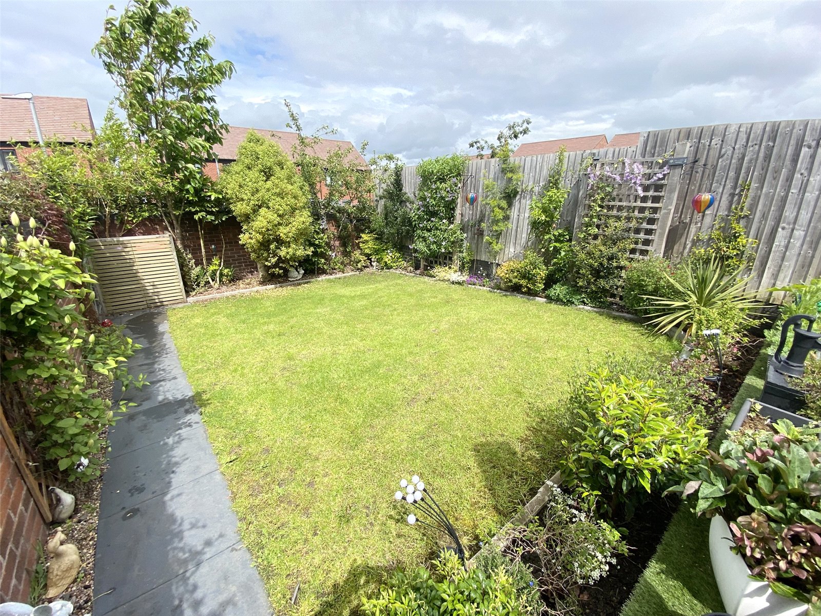 Lloyd Close, Lawley, Telford, TF3 - DB Roberts