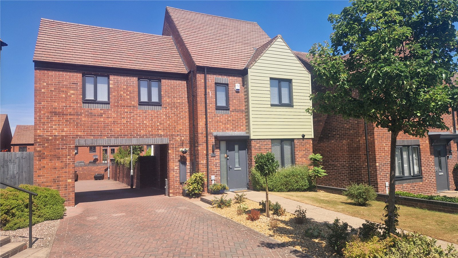 Lloyd Close, Lawley, Telford, TF3 - DB Roberts