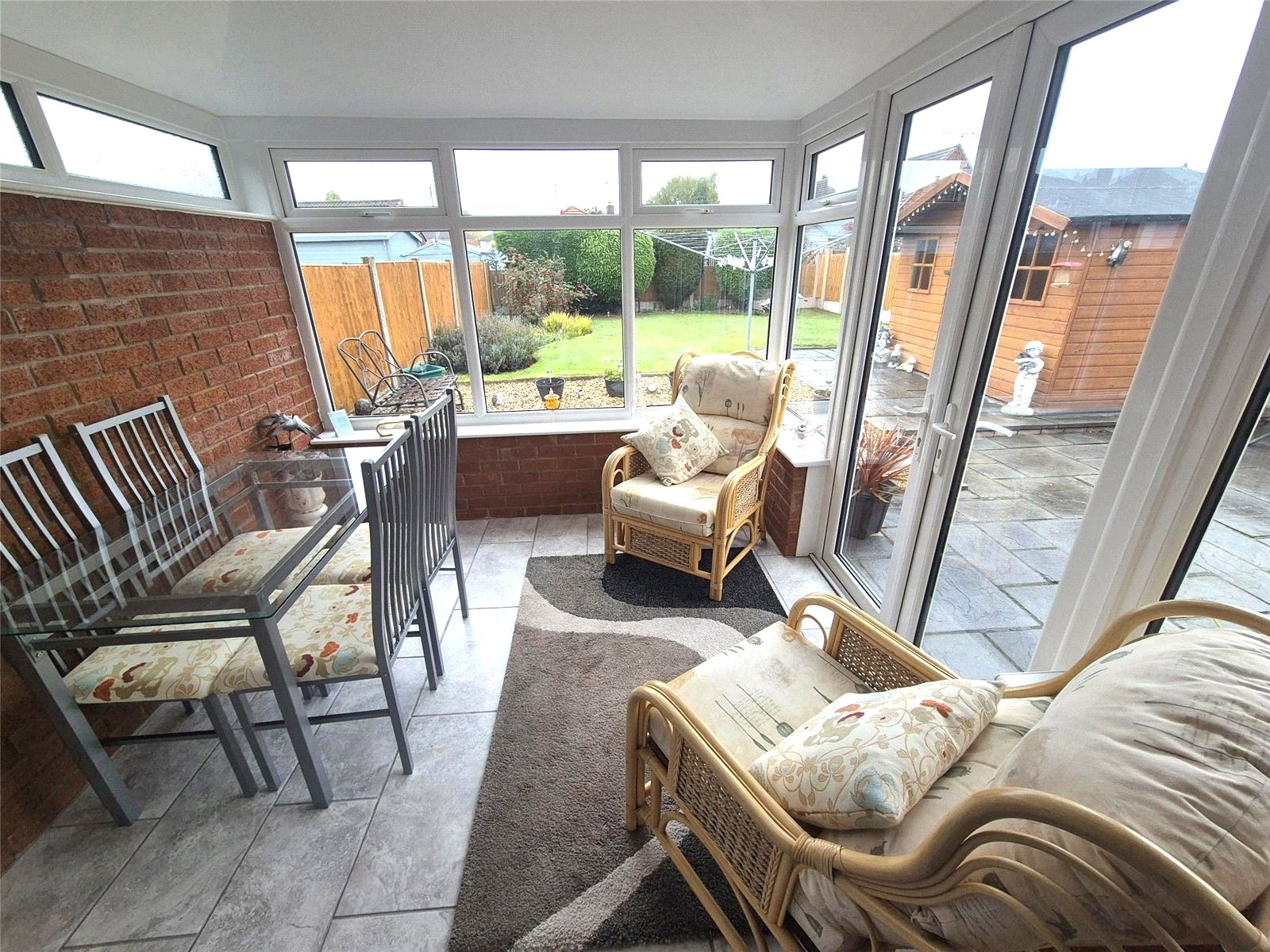 Manor Drive, St. Georges, Telford, TF2 - DB Roberts