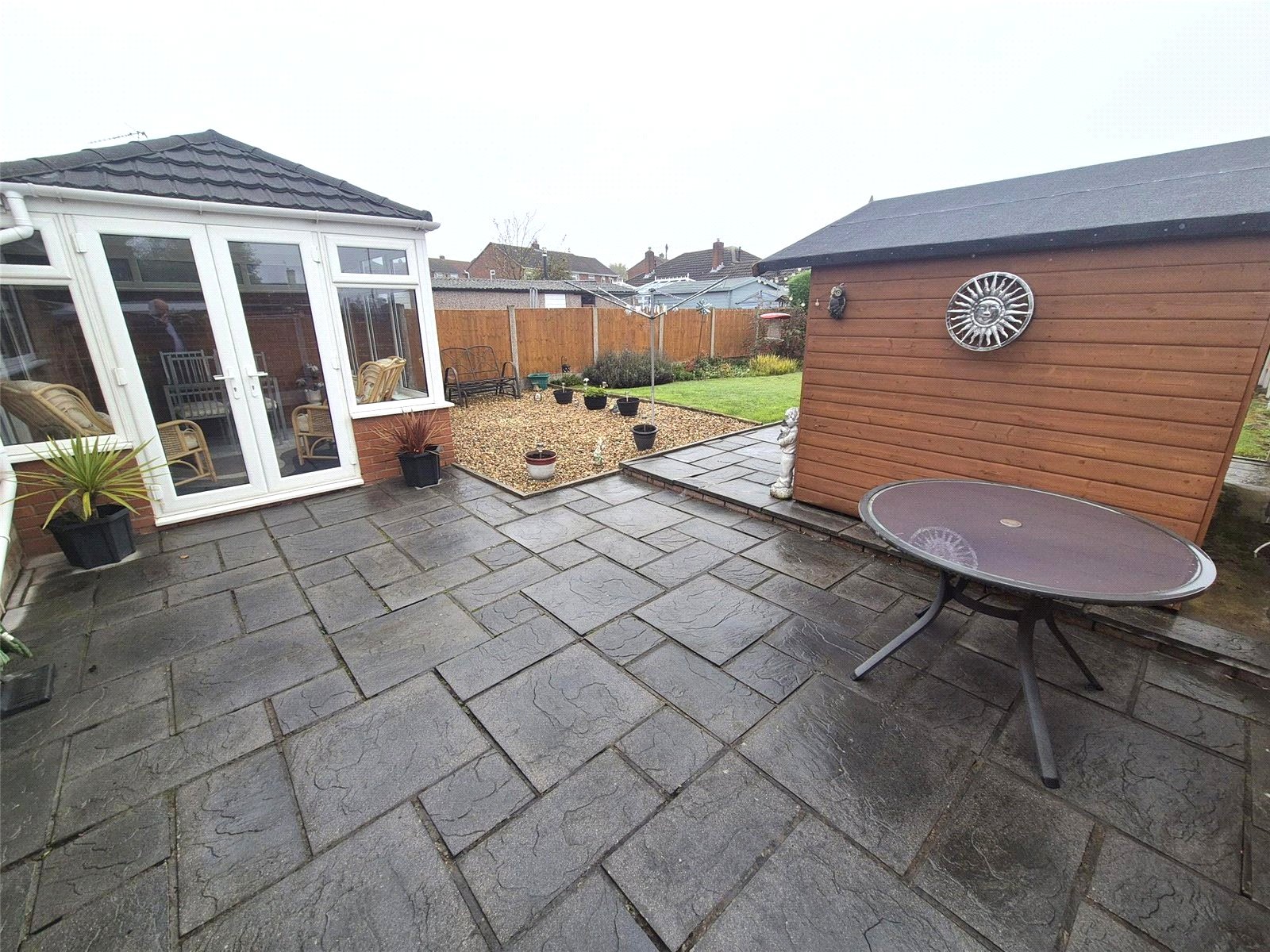 Manor Drive, St. Georges, Telford, TF2 - DB Roberts